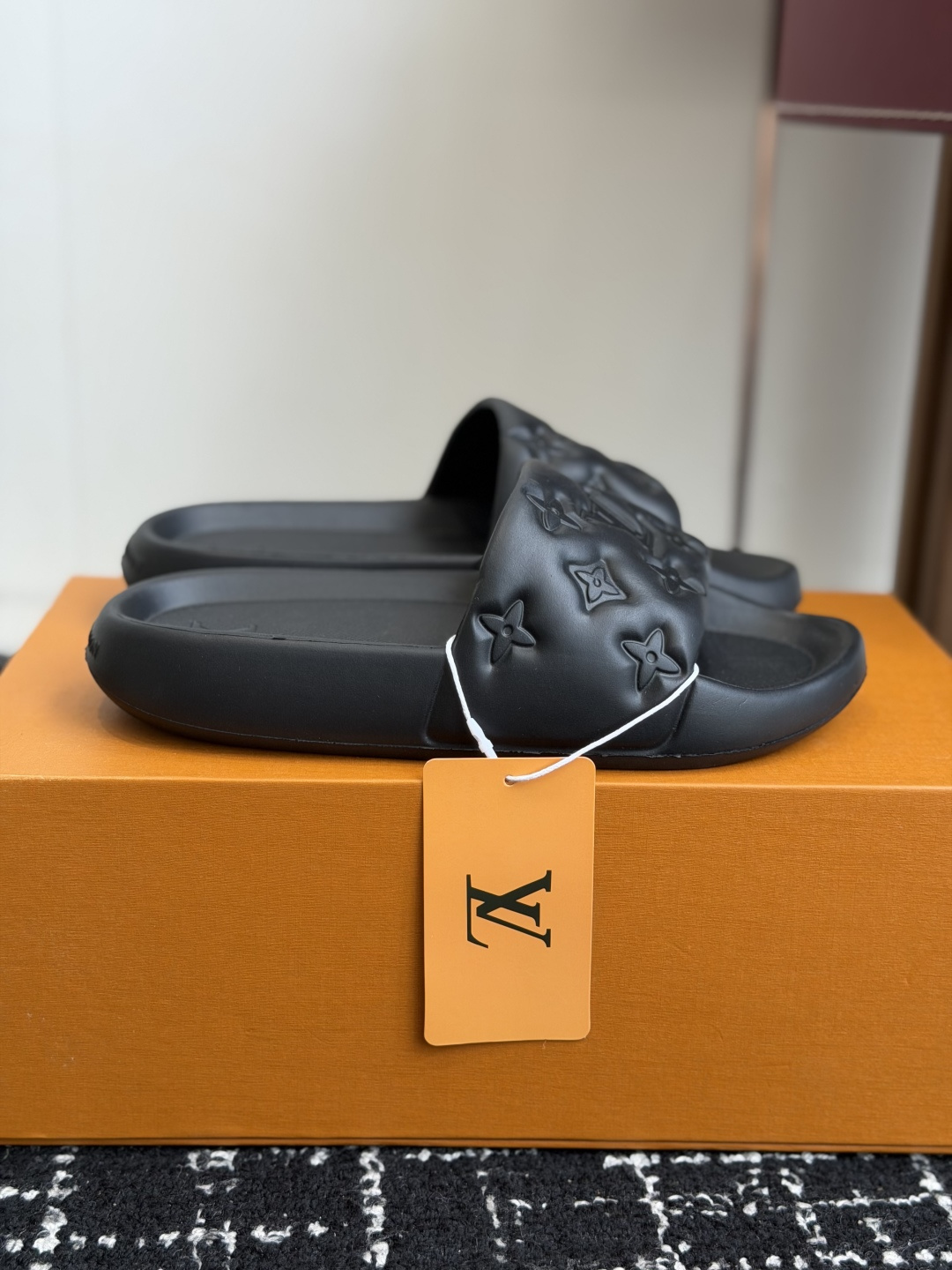 LV Summer footwear