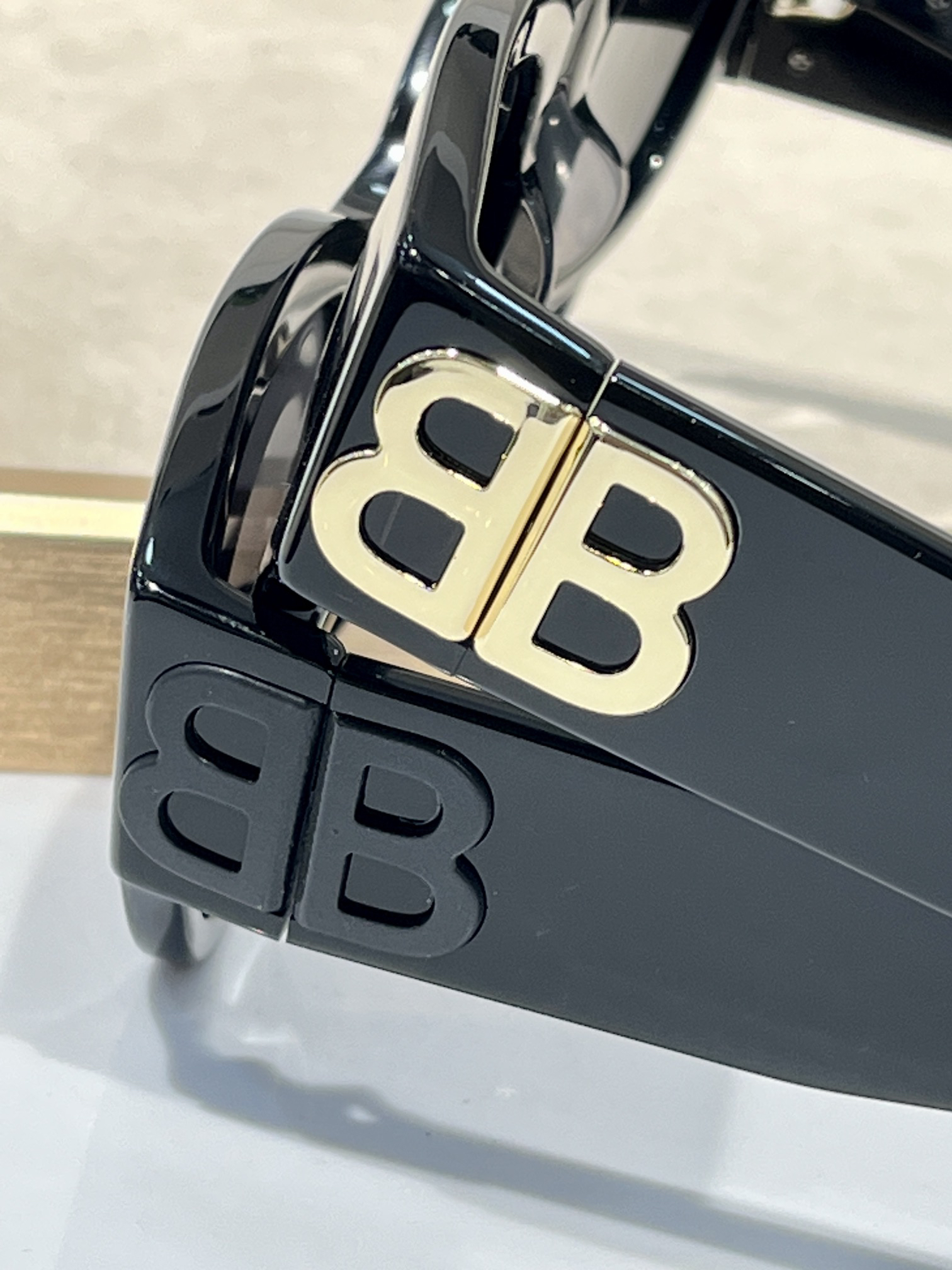 Balenciaga glasses-11