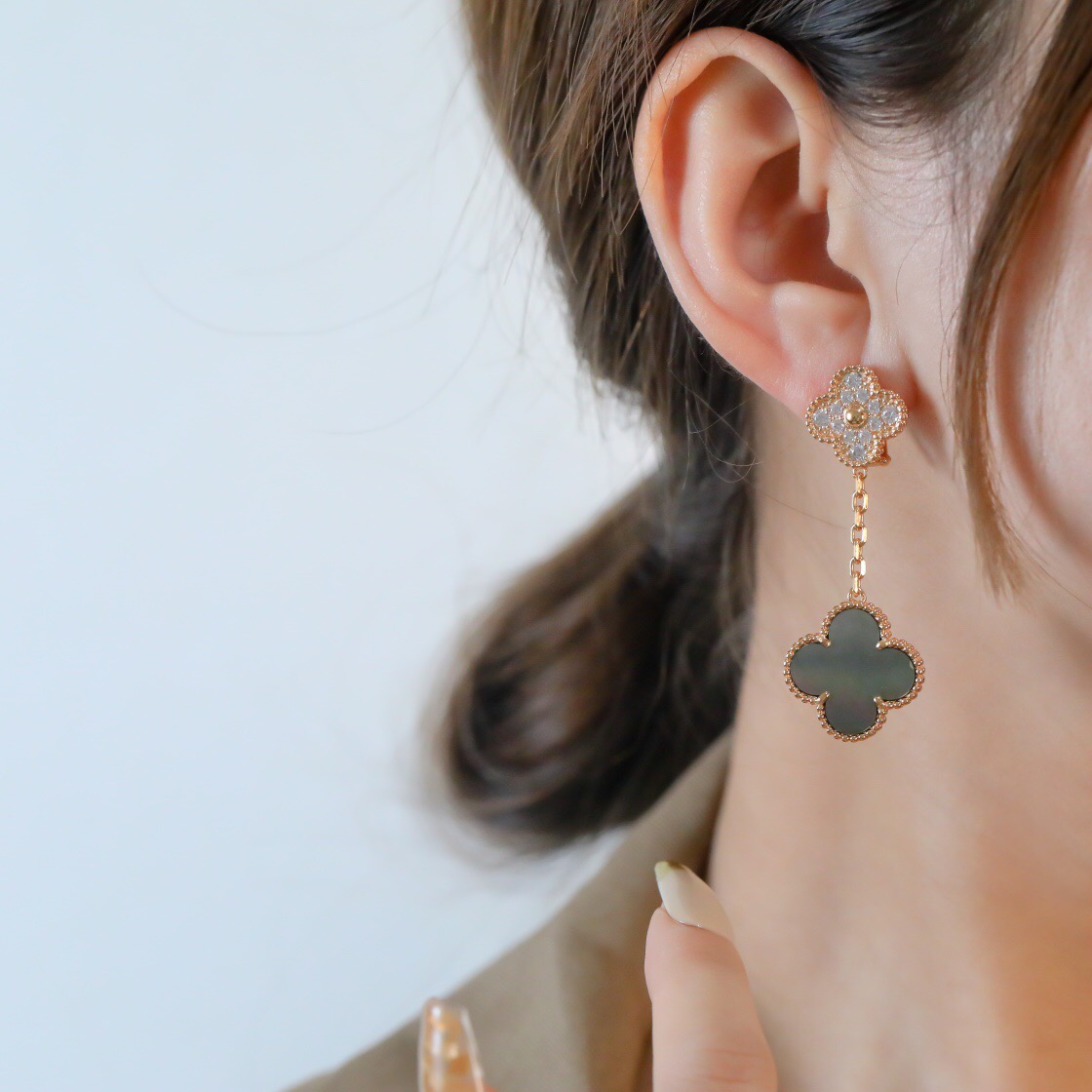 Van Cleef & Arpels earring-84