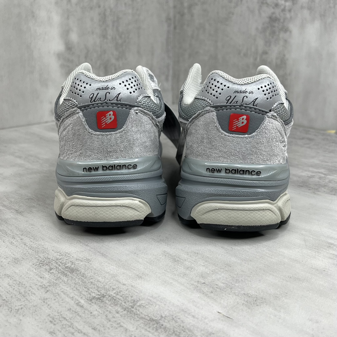 New Balance Sneakers-255