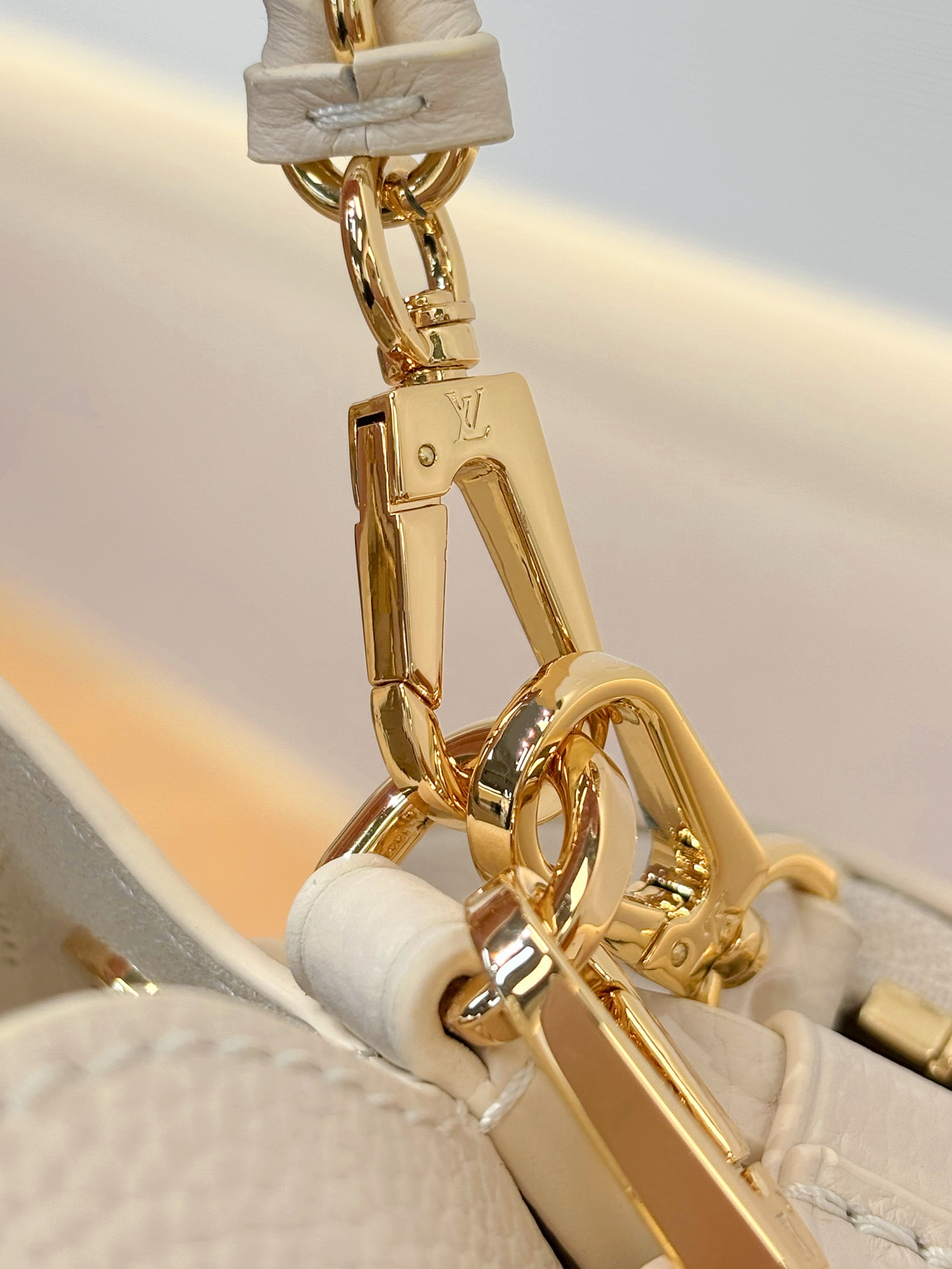 Louis Vuitton Hot New Product-178