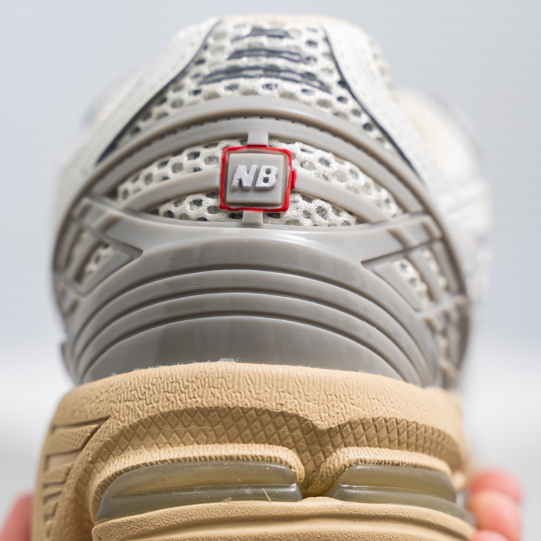 New Balance Sneakers-349