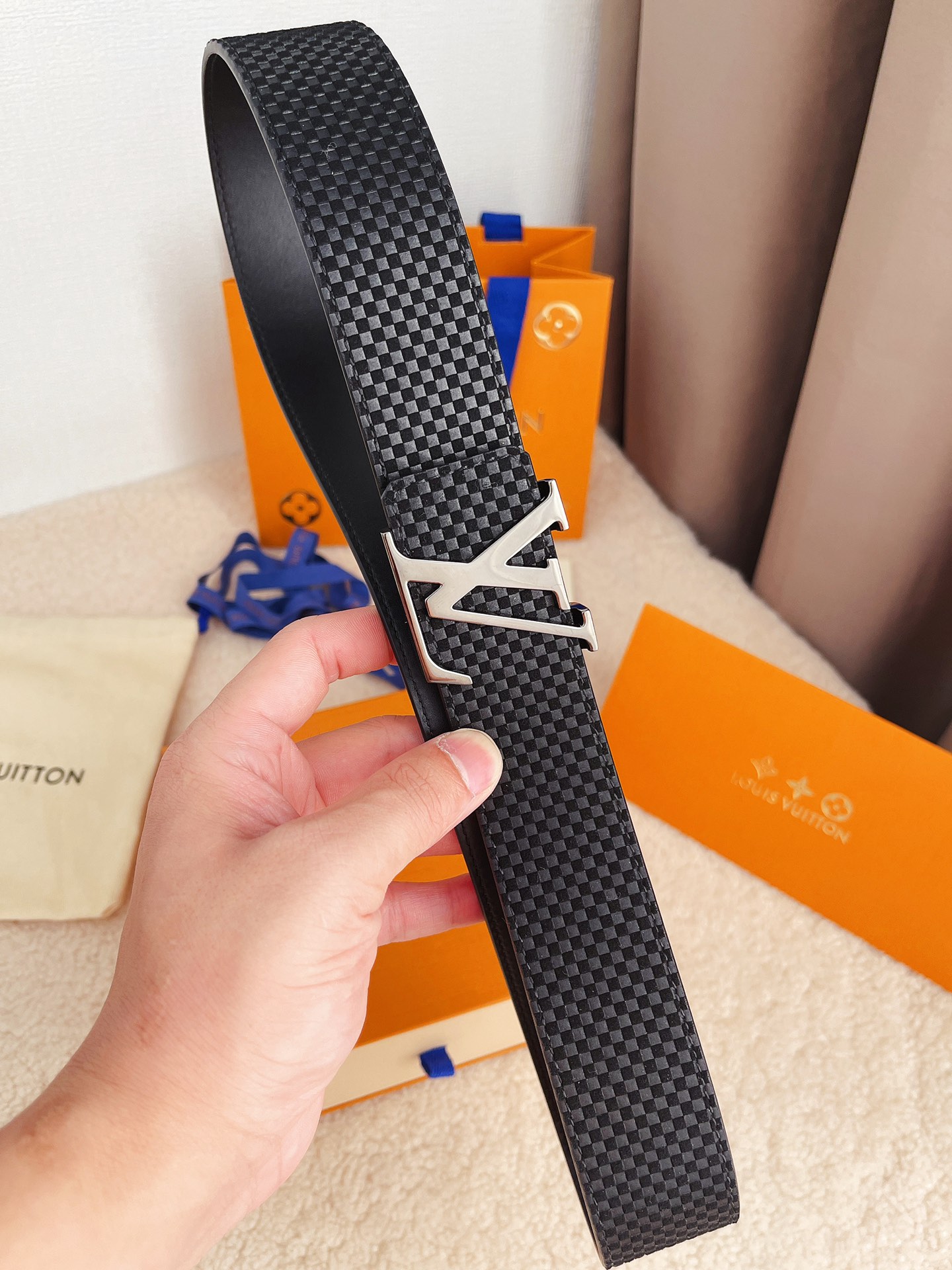 Lv belt-111