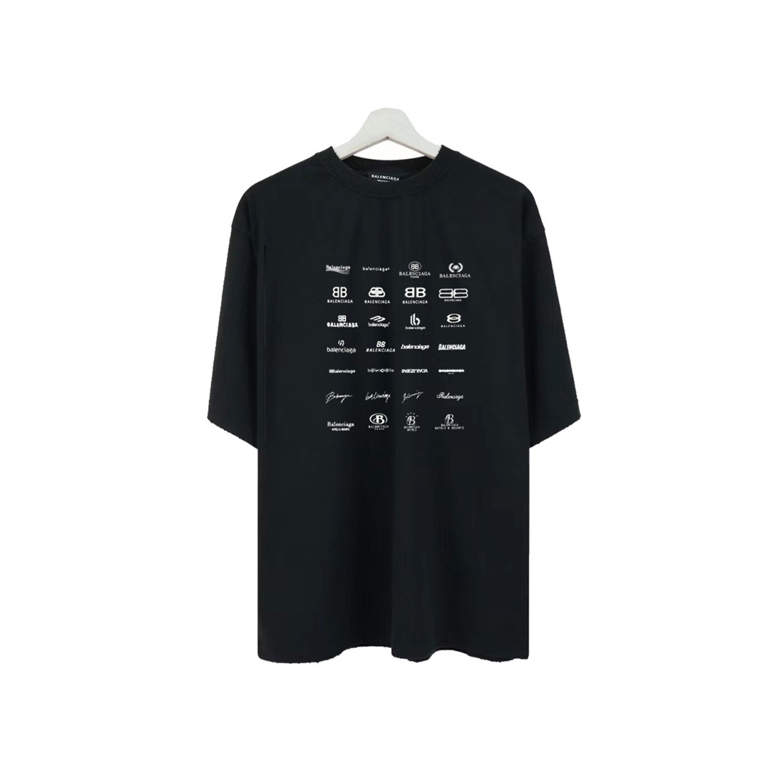 Balenciaga clothing-143