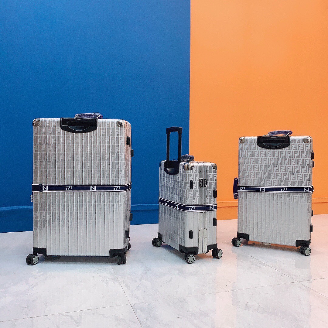 Fendi luggage-25