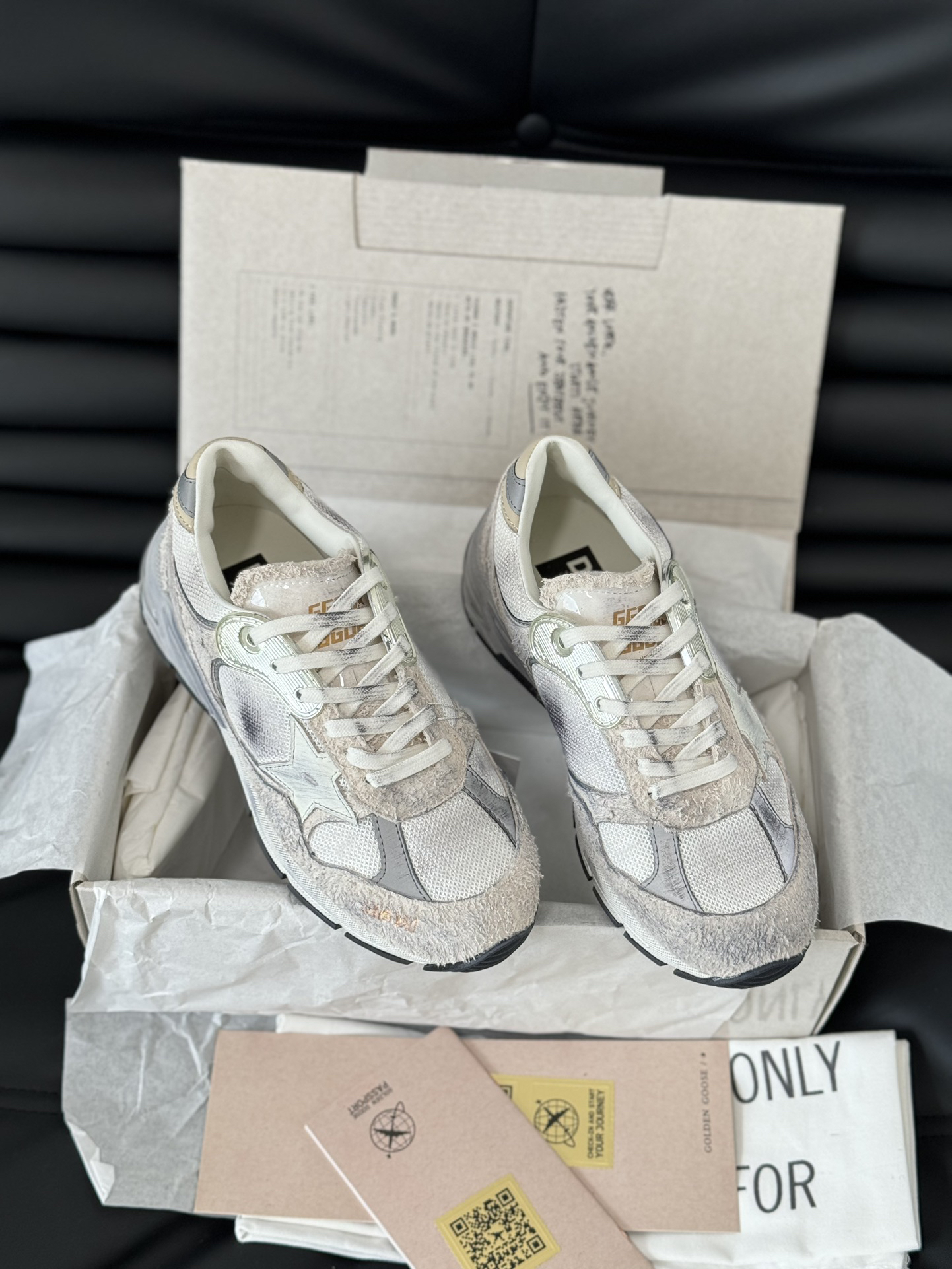 Golden Goose Sneakers-43
