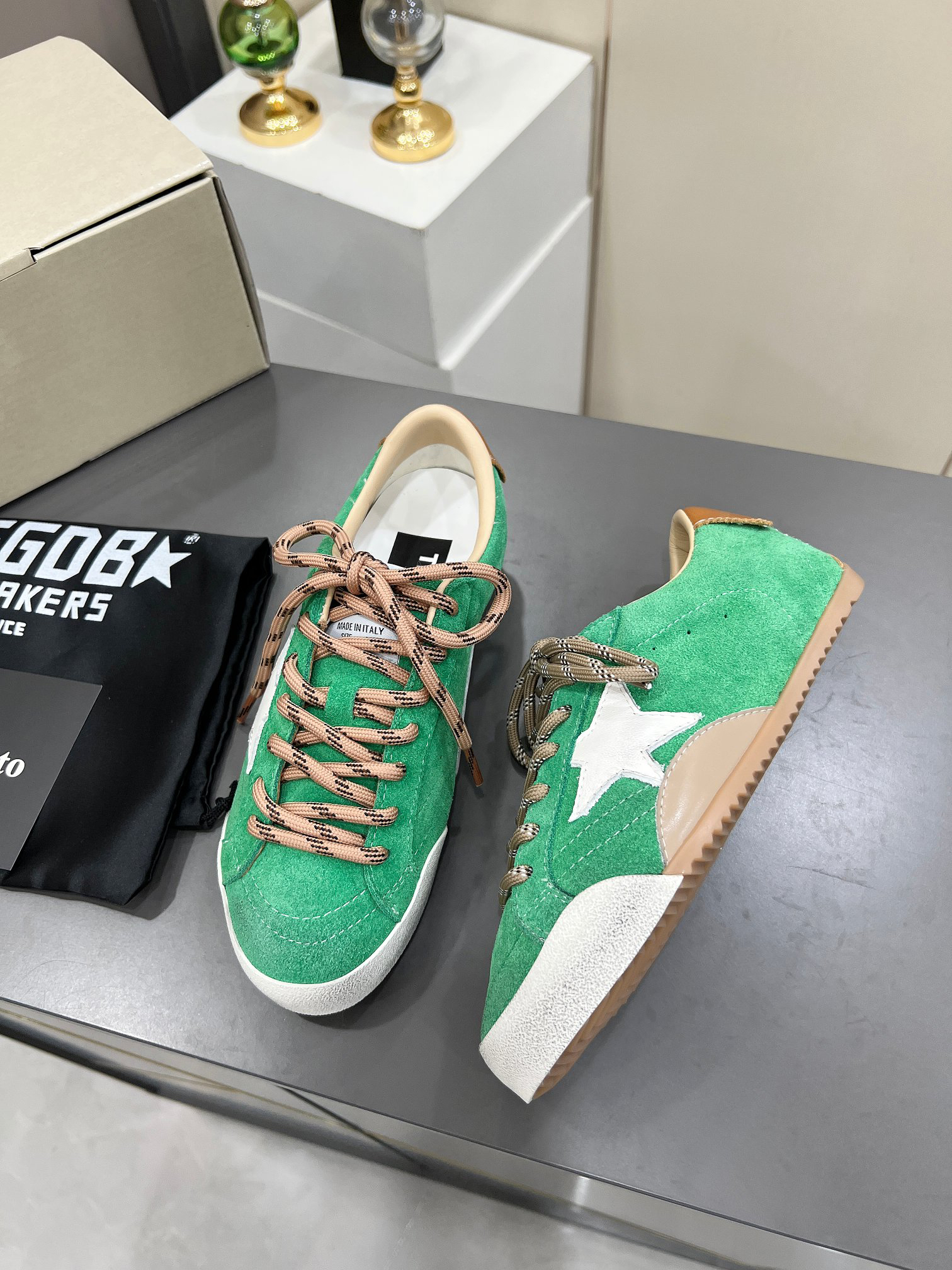 Golden Goose Sneakers-15