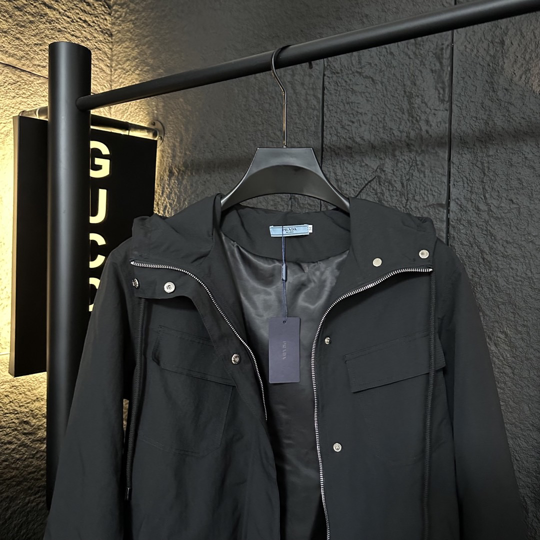 Prada Clothing-257