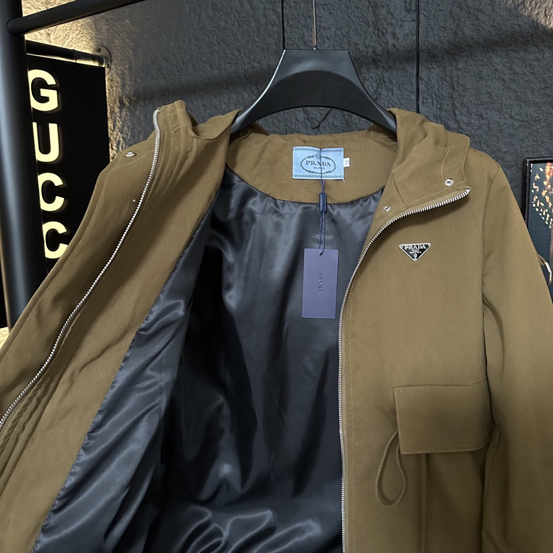 Prada Clothing-259