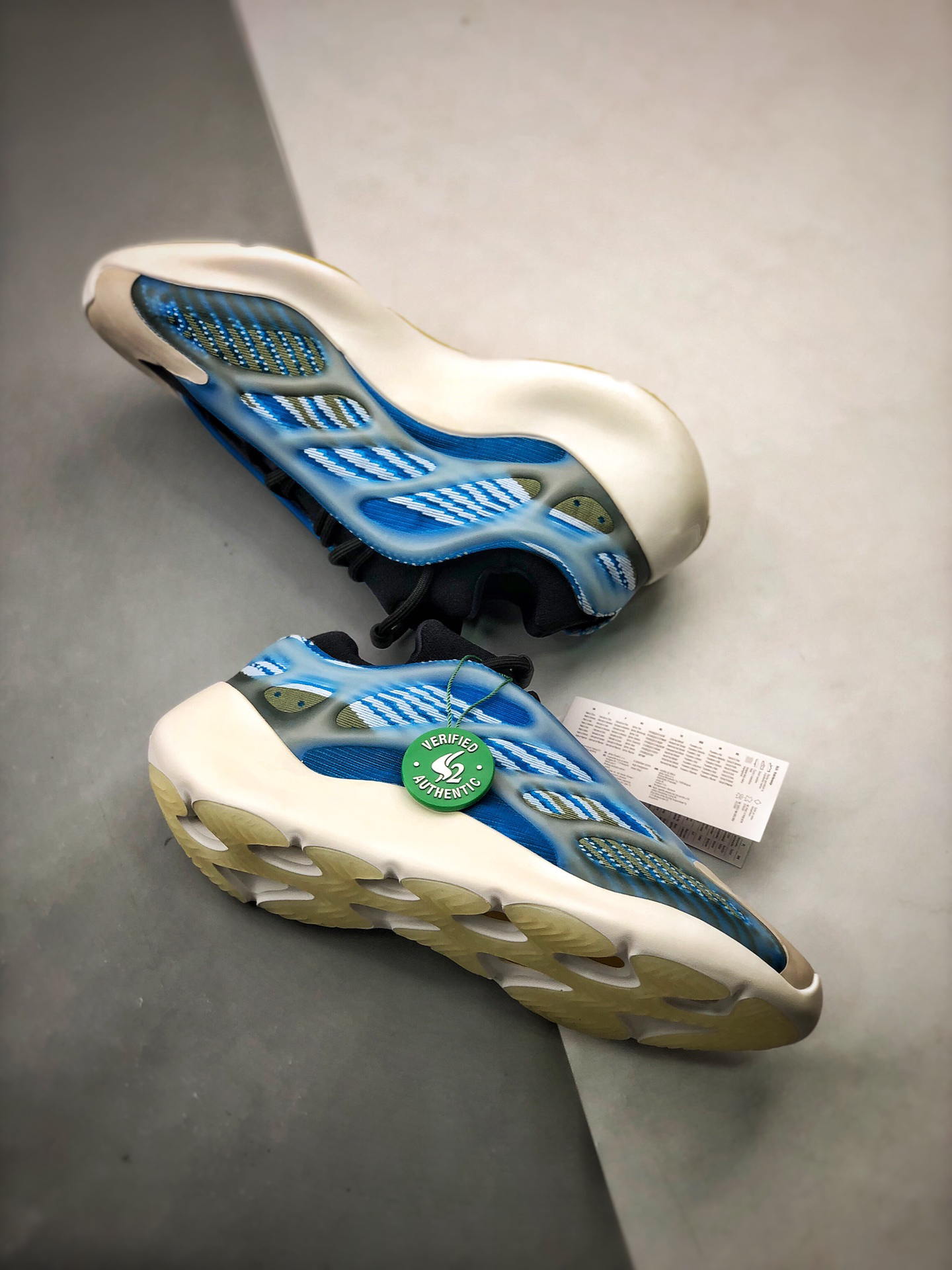 Adidas Sneakers-223