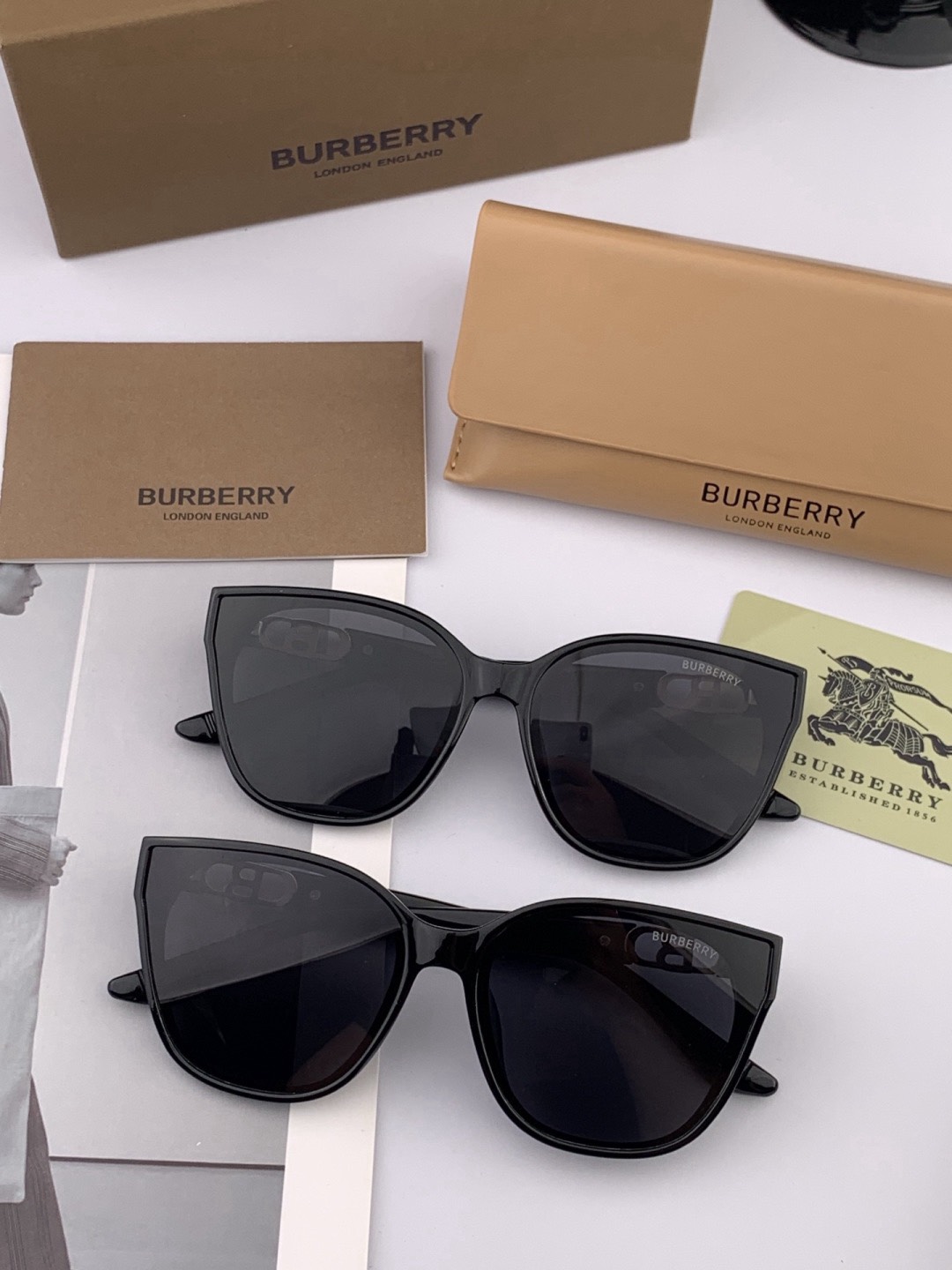 Burberry glasses-53