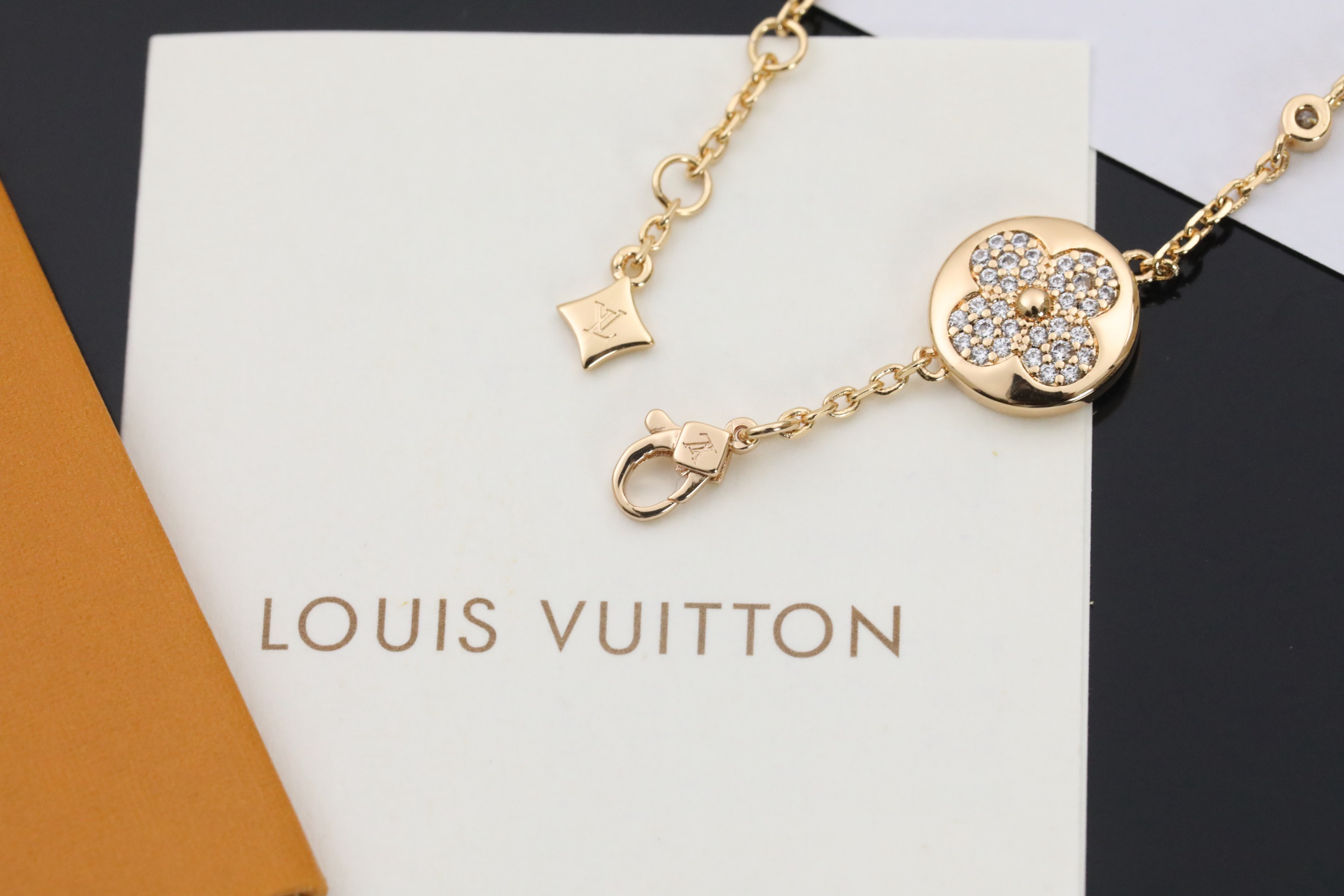 LV Bracelet-61