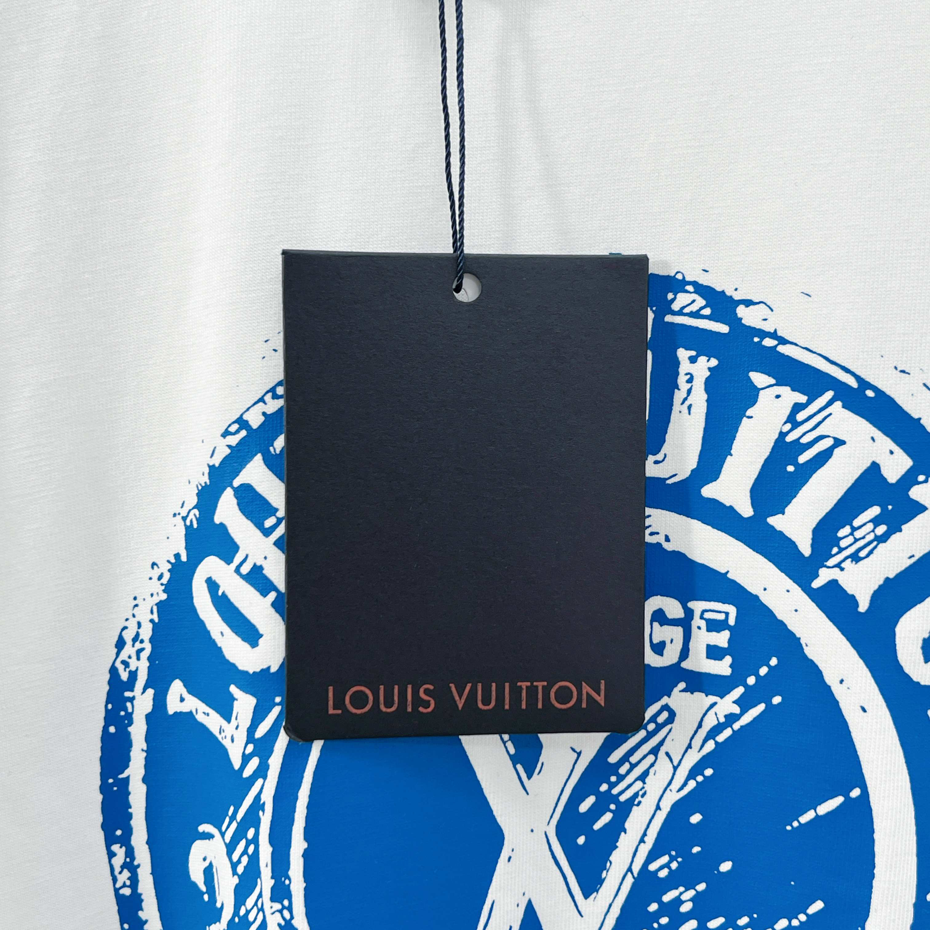 LV clothing-95
