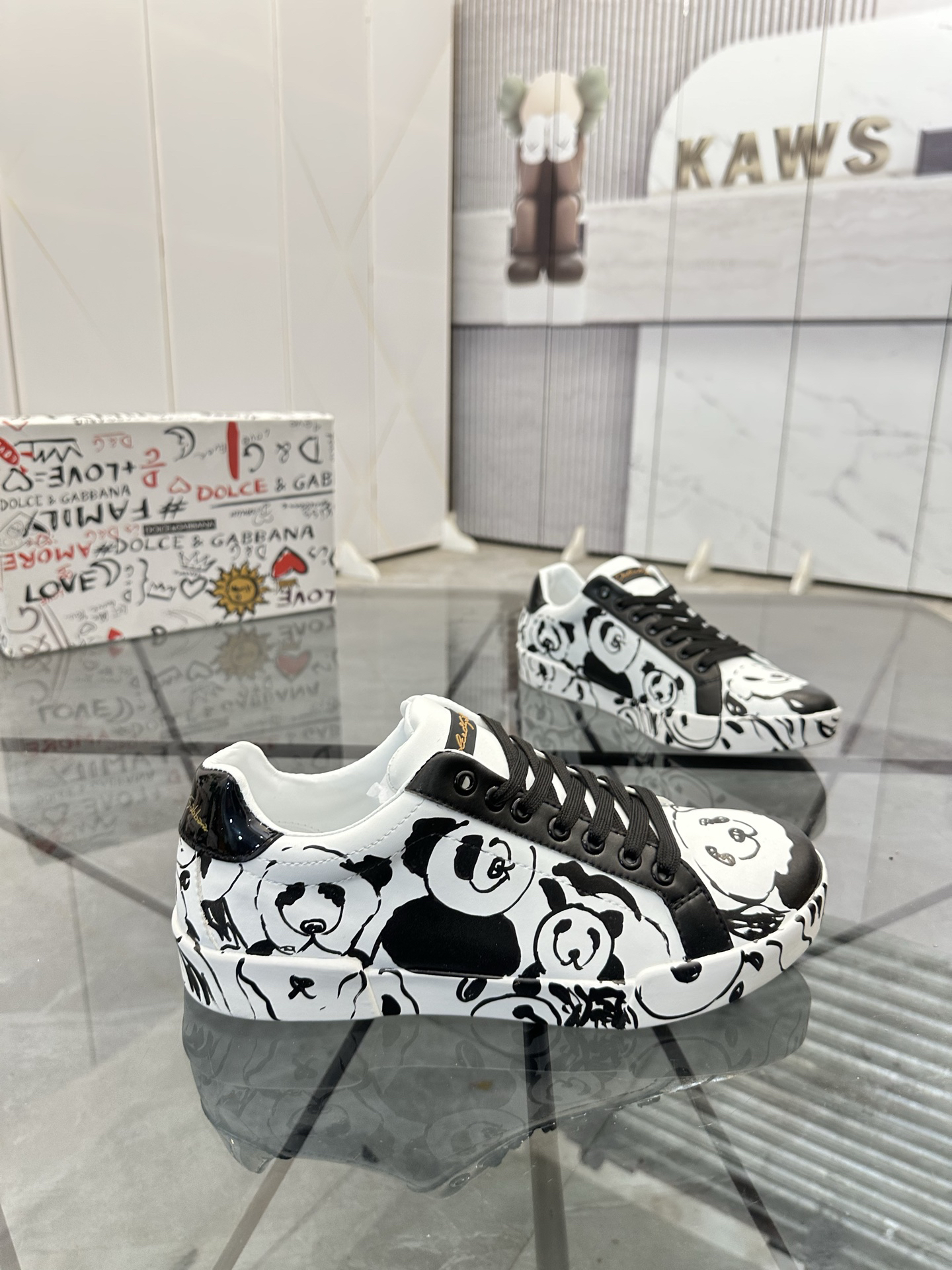 D&G Sneakers-186