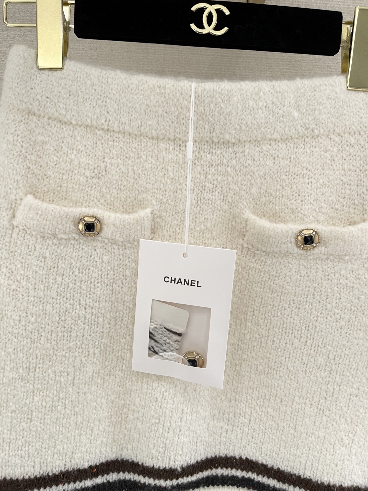 Chanel clothing-179