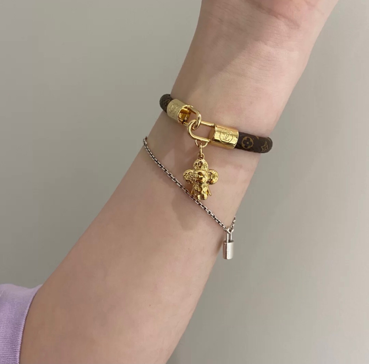 LV Bracelet-43