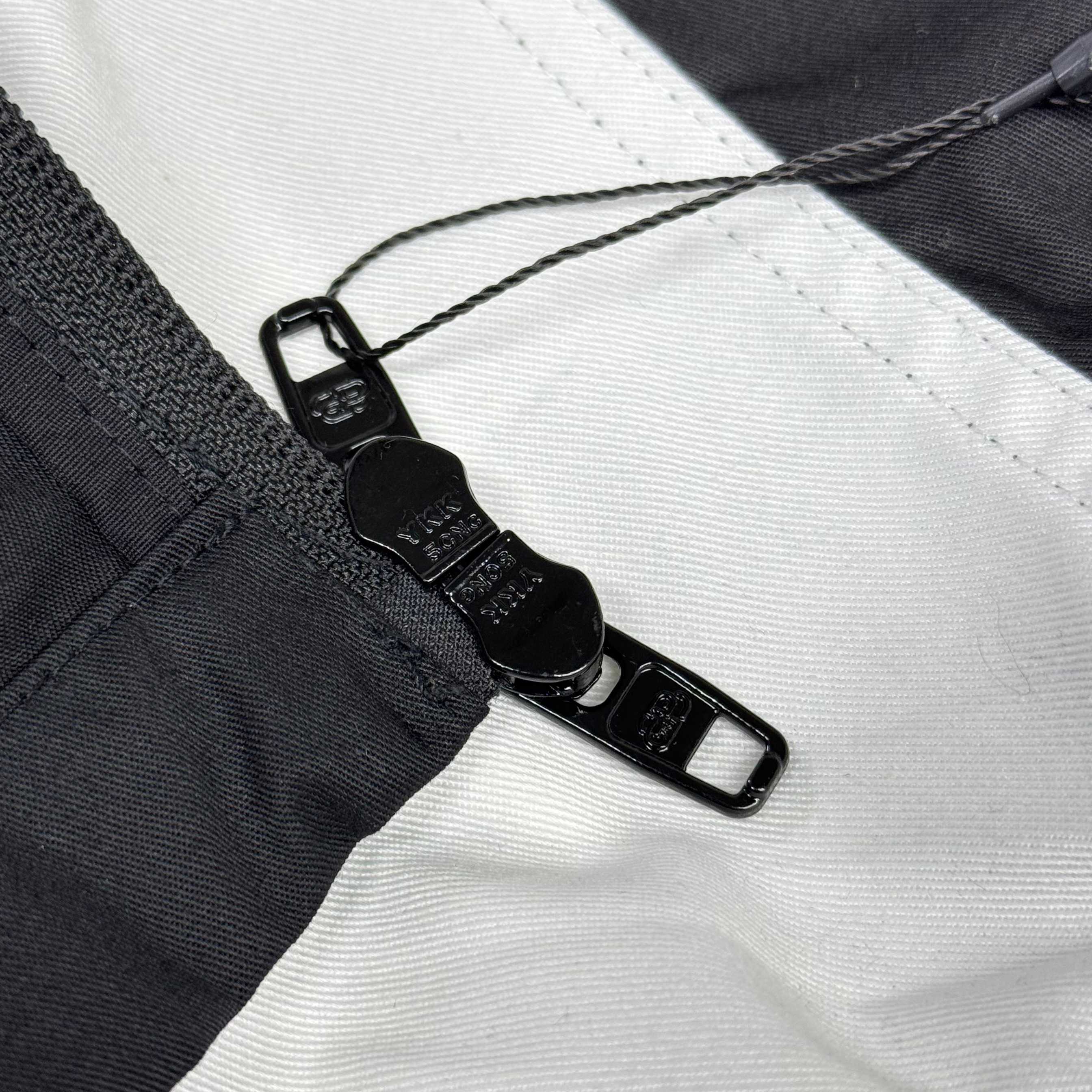 Balenciaga Clothing-309