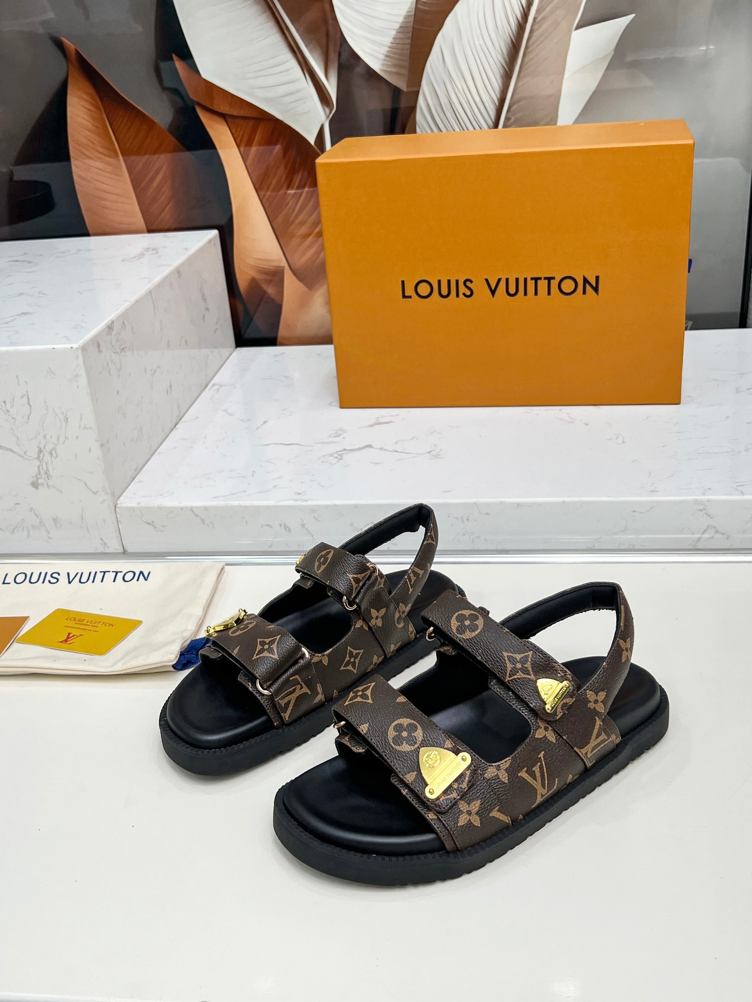 LV Summer footwear