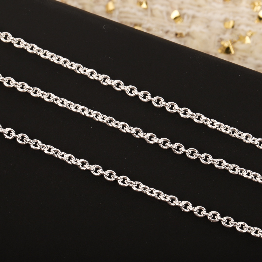 Hermes necklace-19