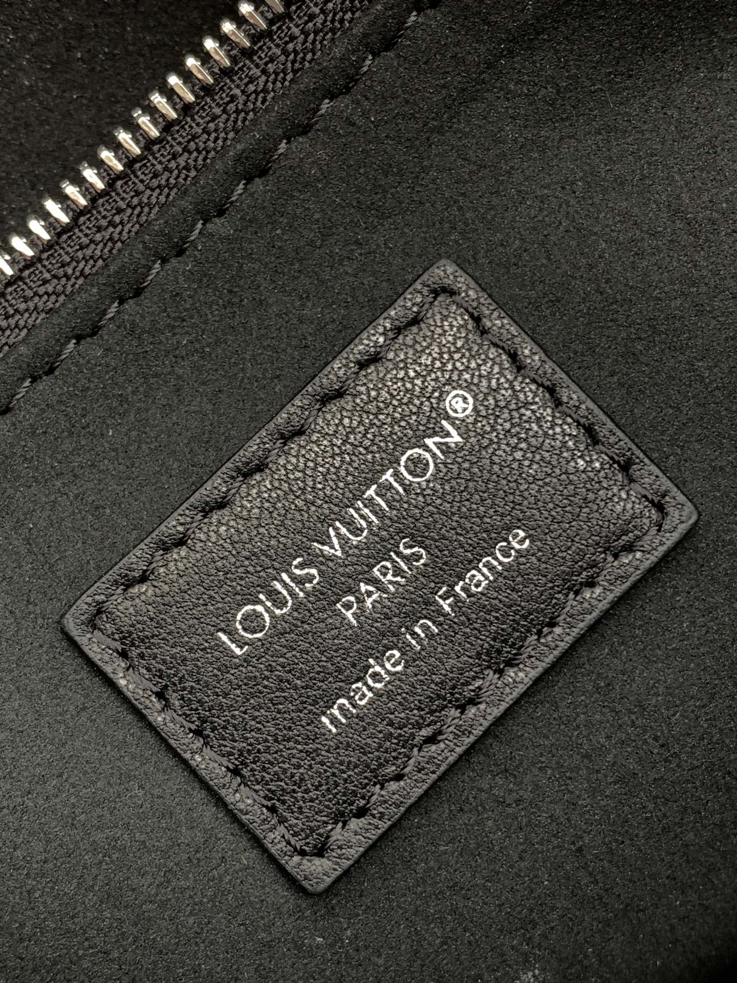 Louis Vuitton Hot New Product-37