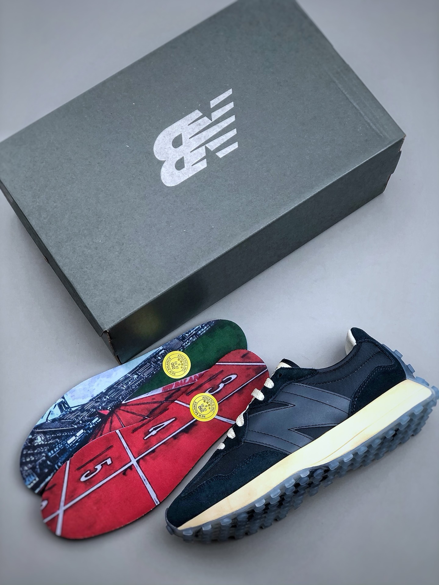 New Balance Sneakers-299