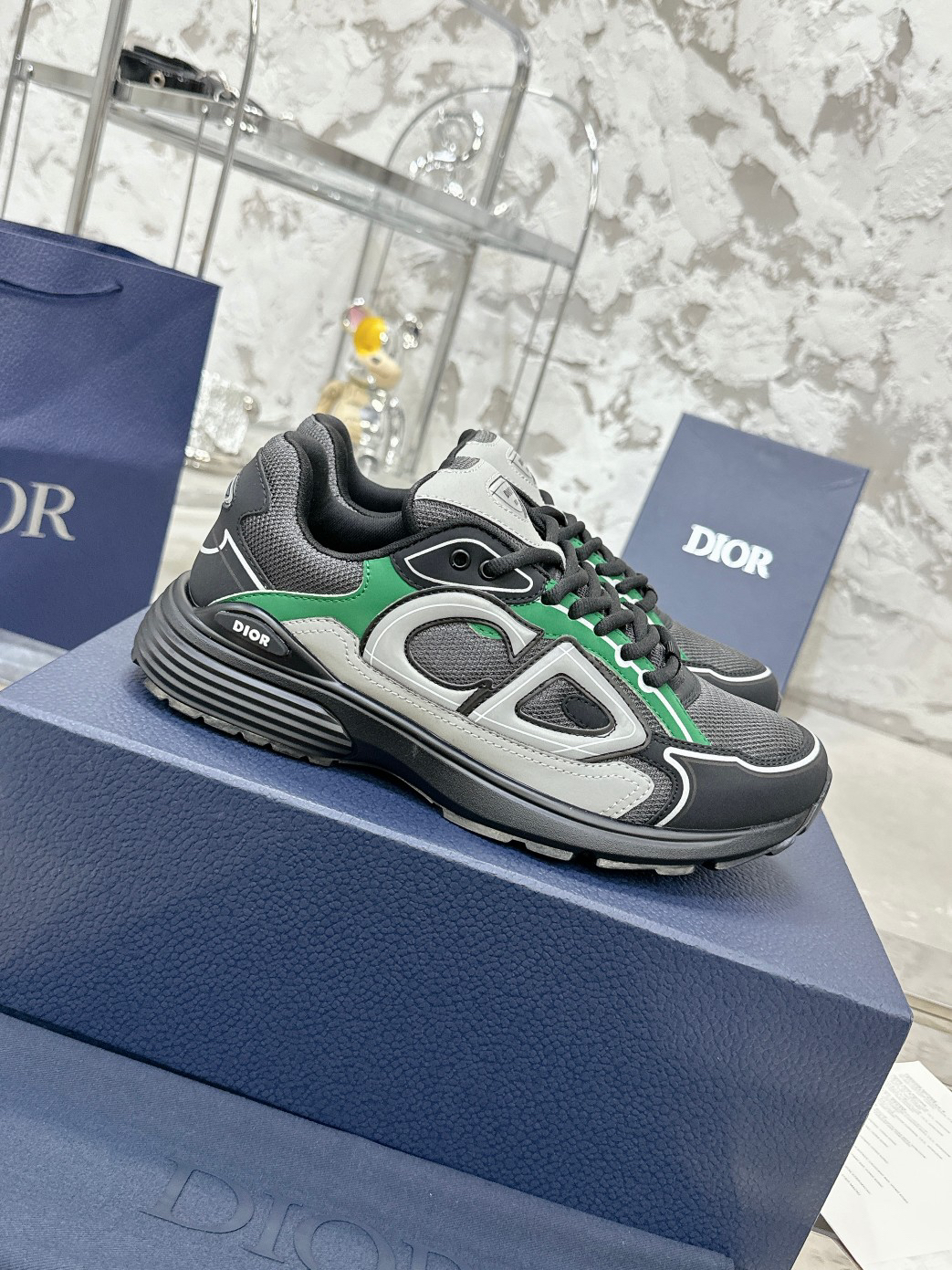 Dior Sneakers-99