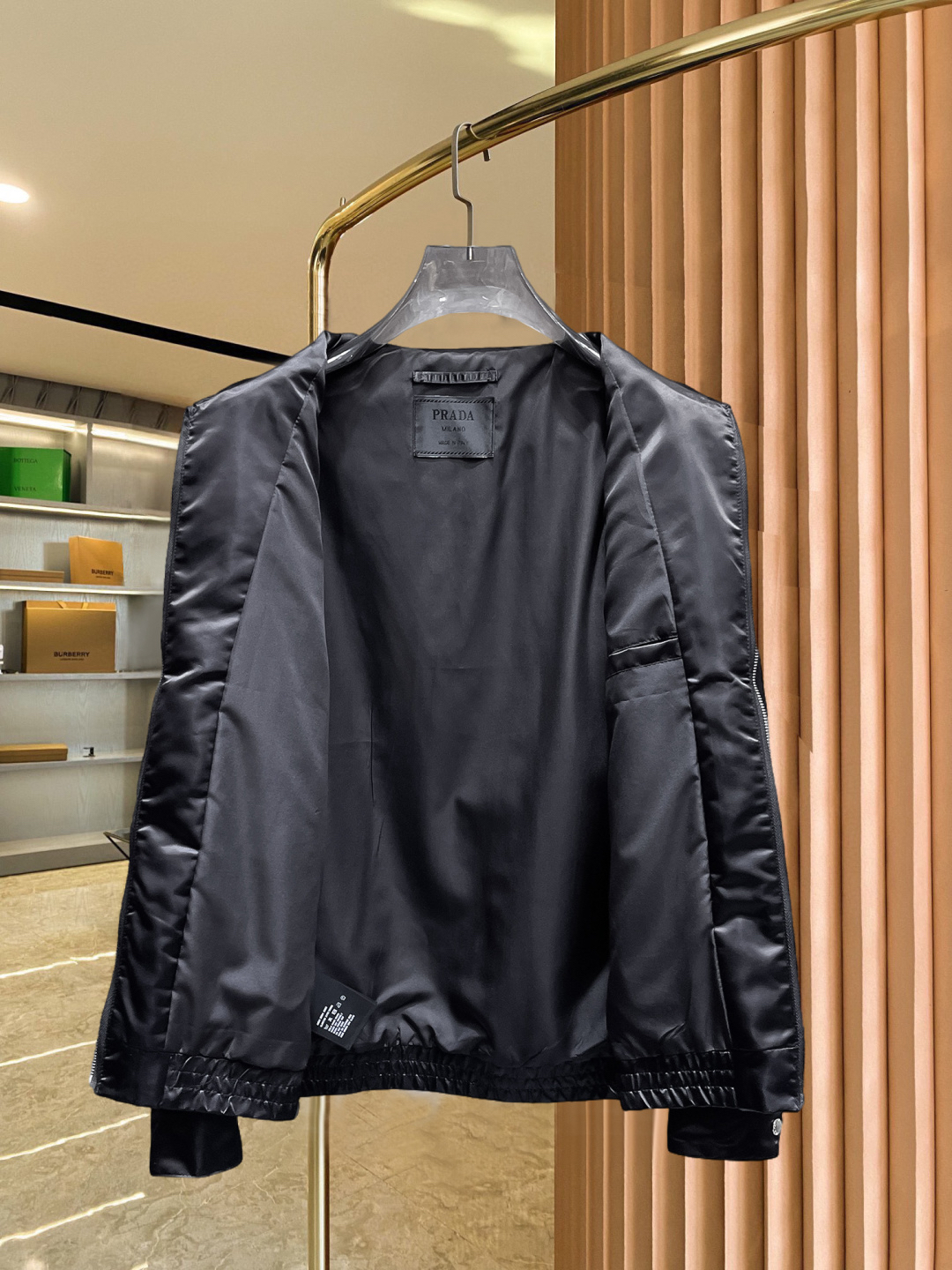 Prada Clothing-109