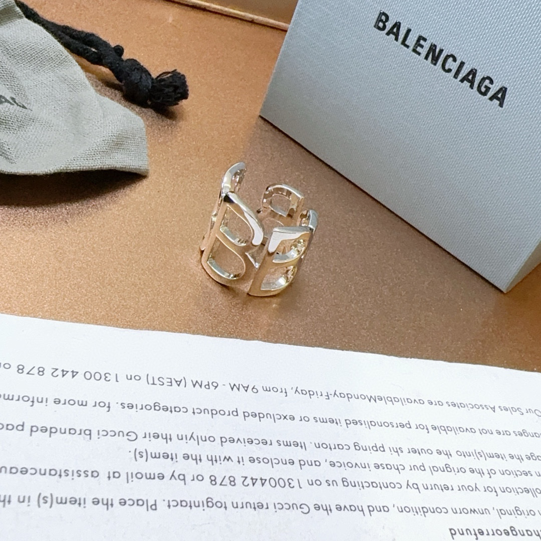 Balenciaga ring-3