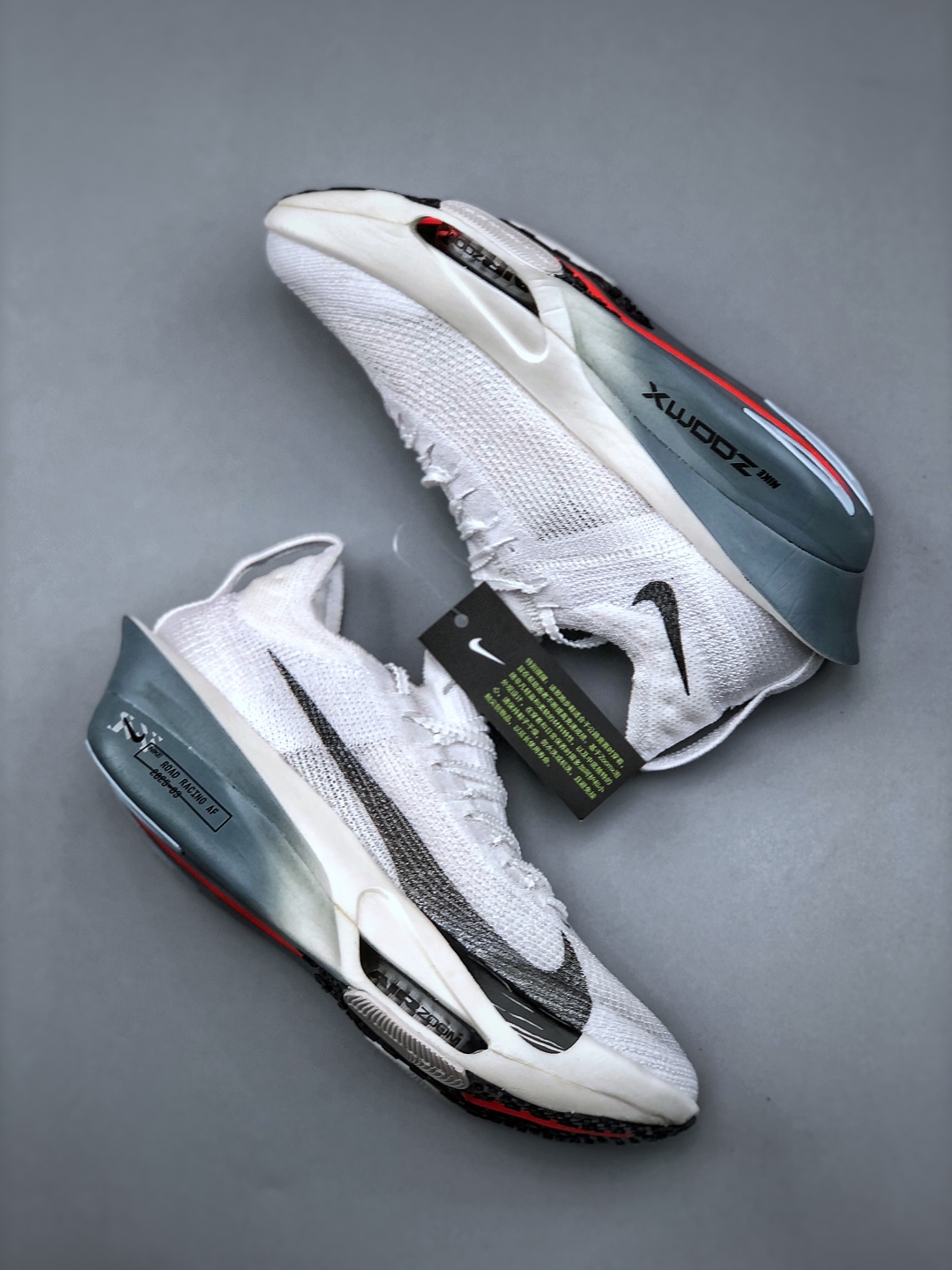Nike Sneakers-275