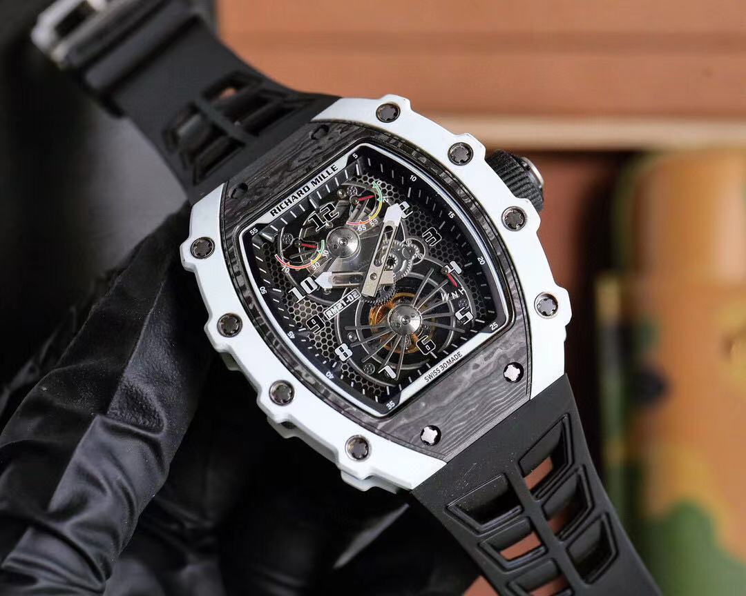 Watch 32