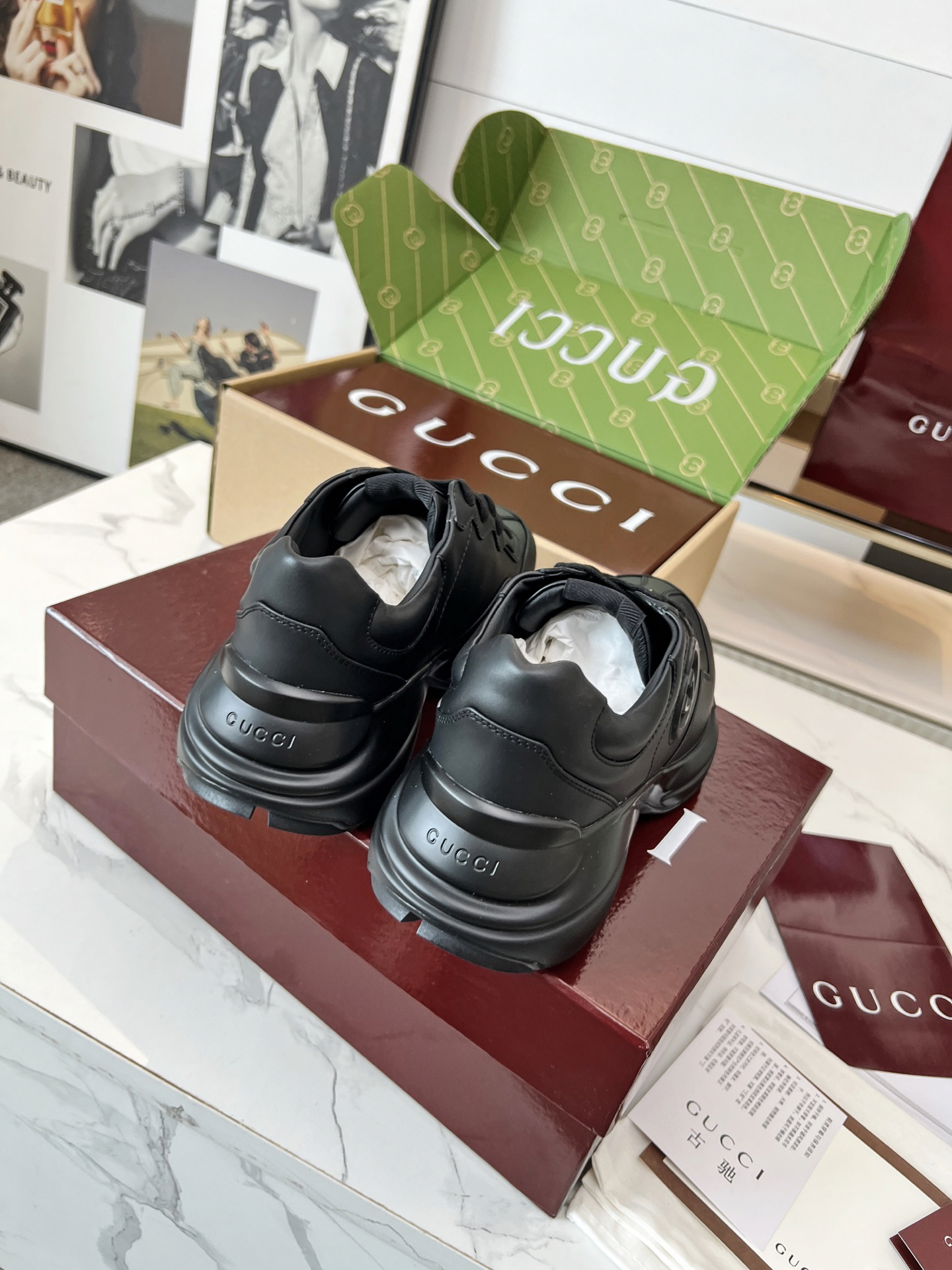 Gucci Sneakers-116
