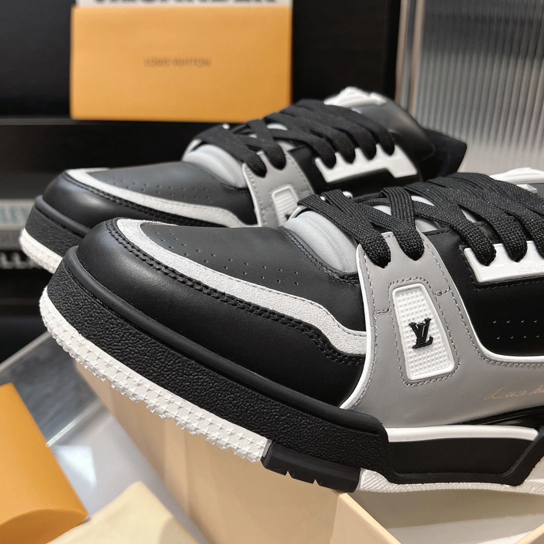 Lv Sneakers-29