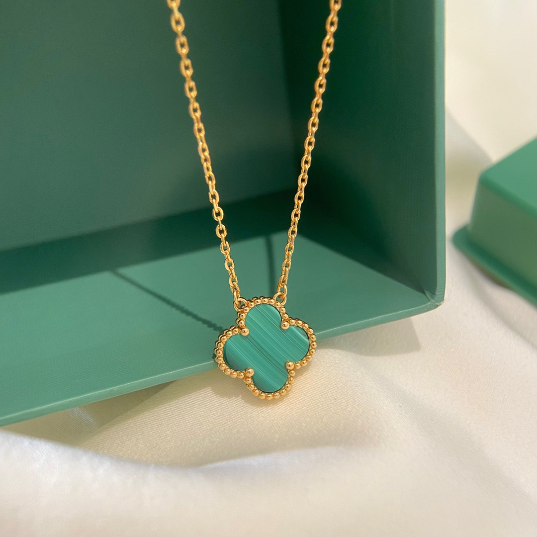 Van Cleef & Arpels necklace-33