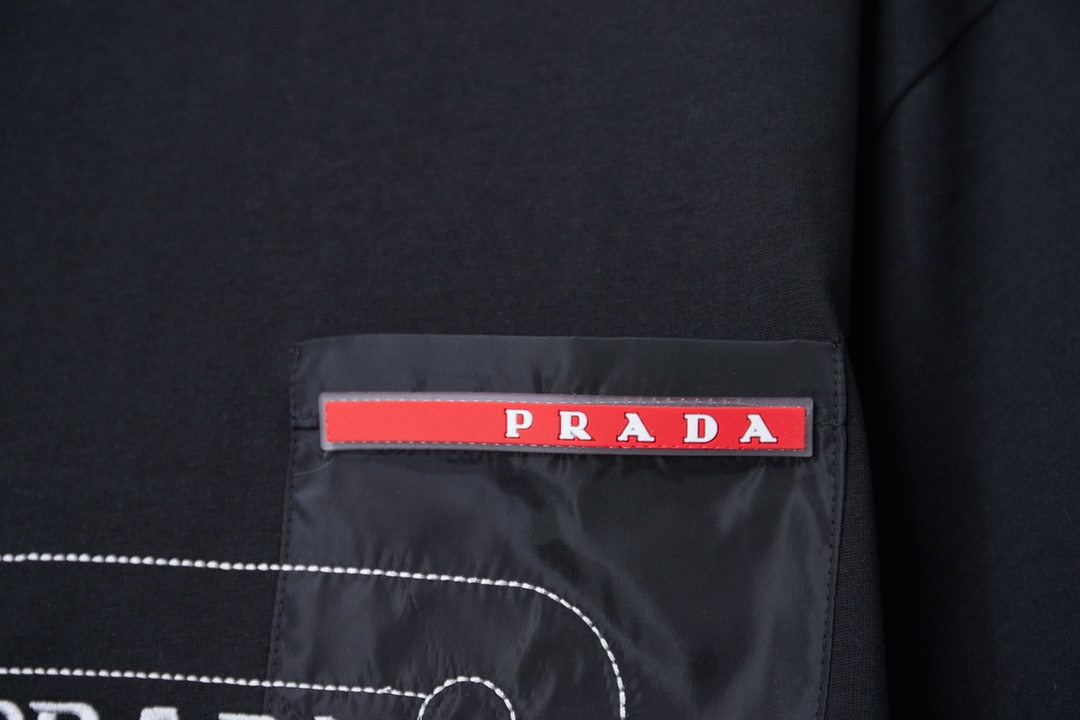 Prada clothing-116