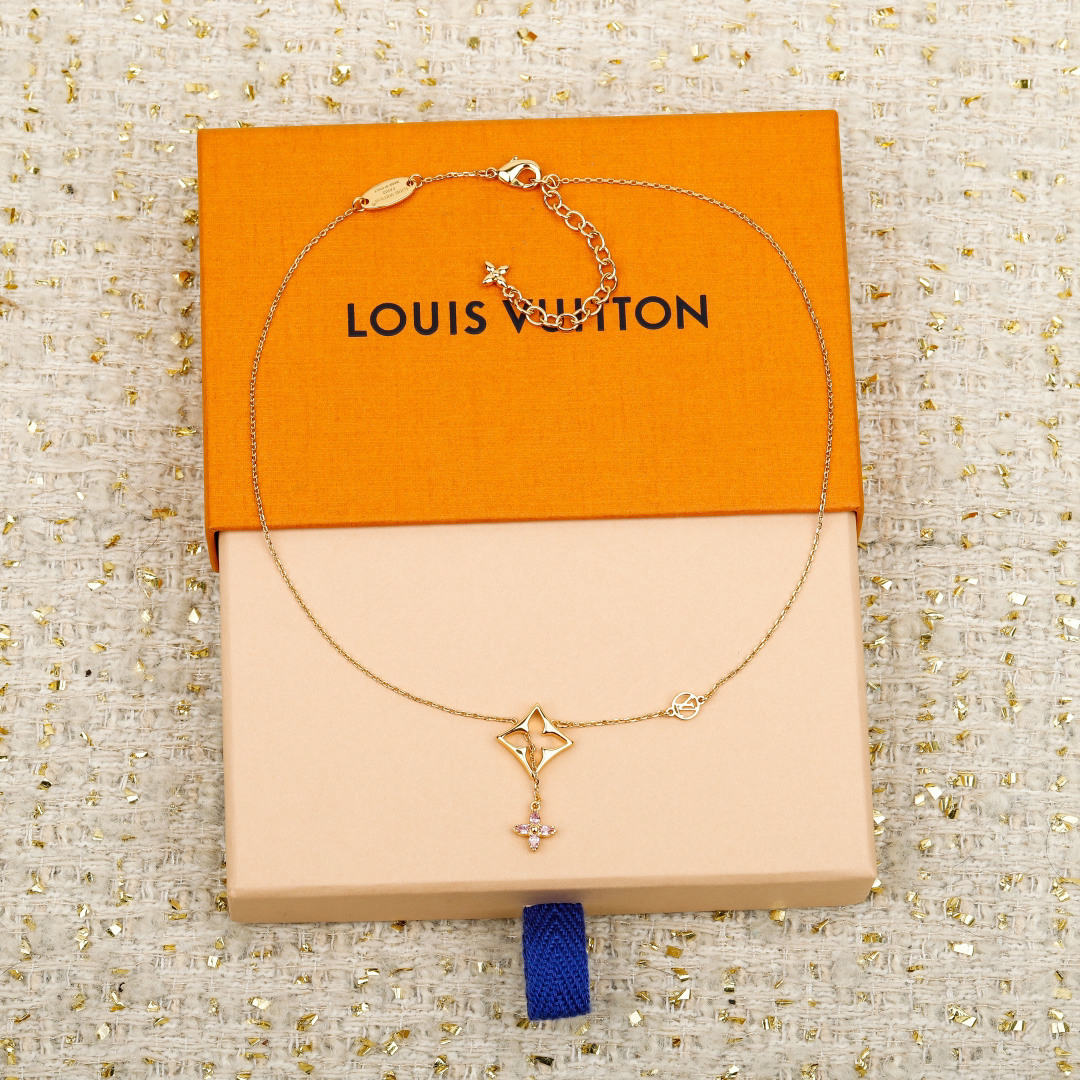 LV necklace-32