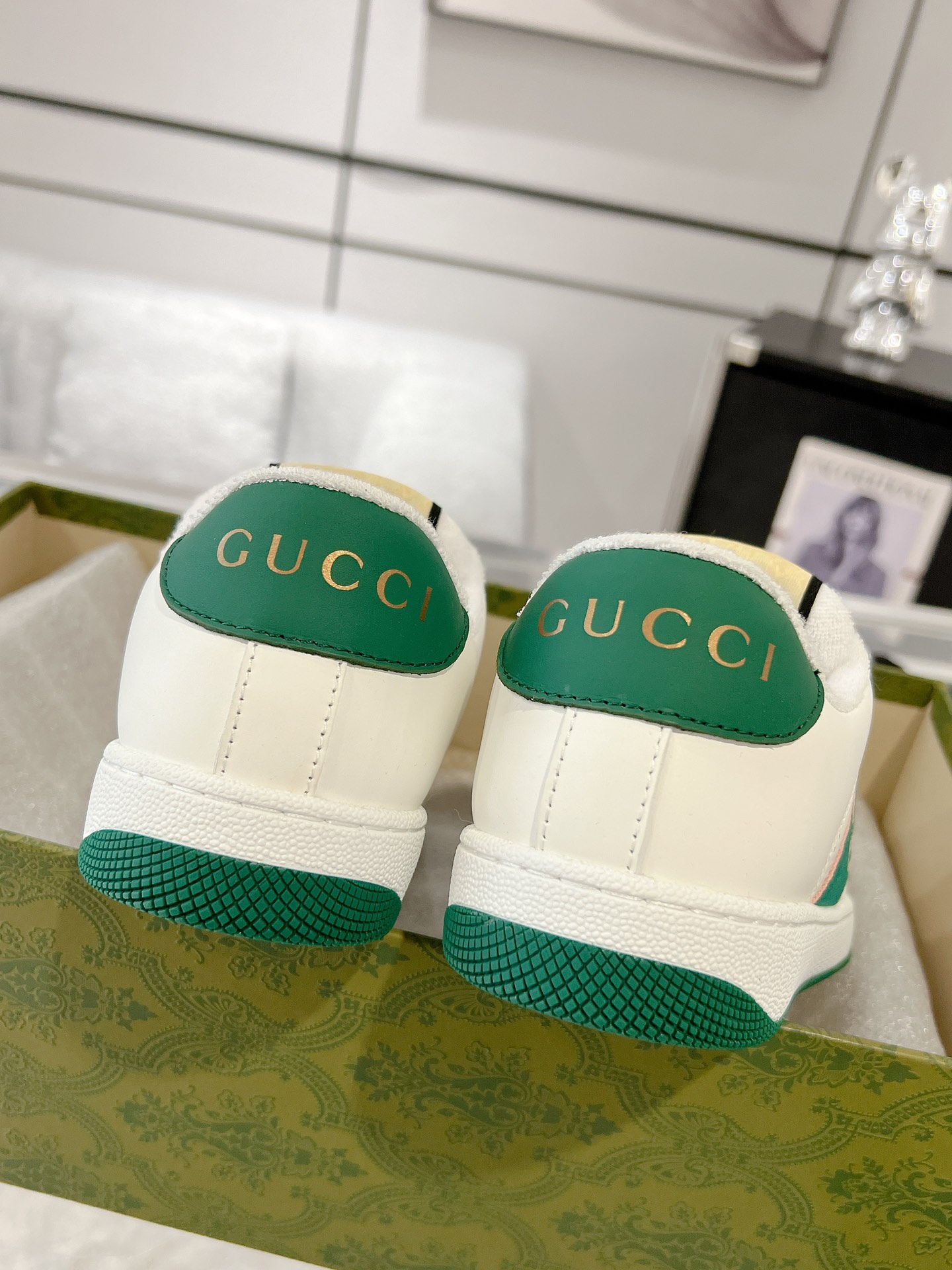 Gucci Sneakers-140
