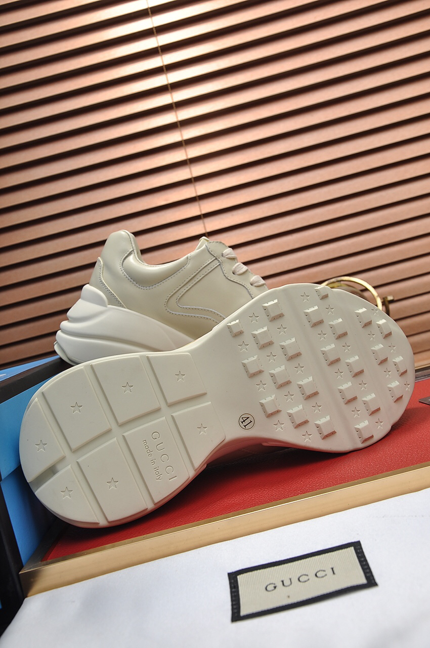 Gucci Sneakers-104