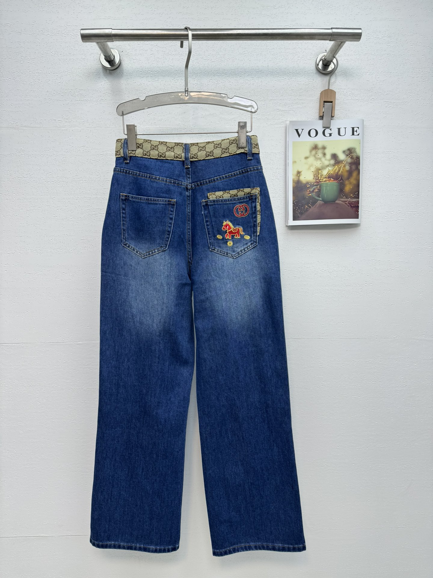 Gucci Clothing-253
