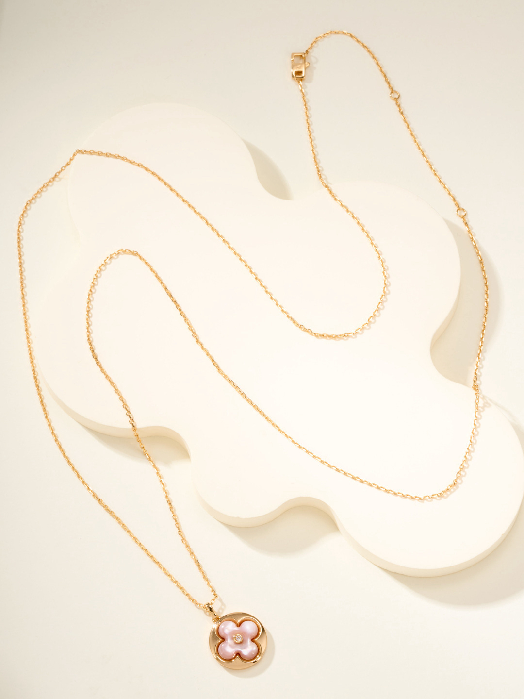 LV necklace-51