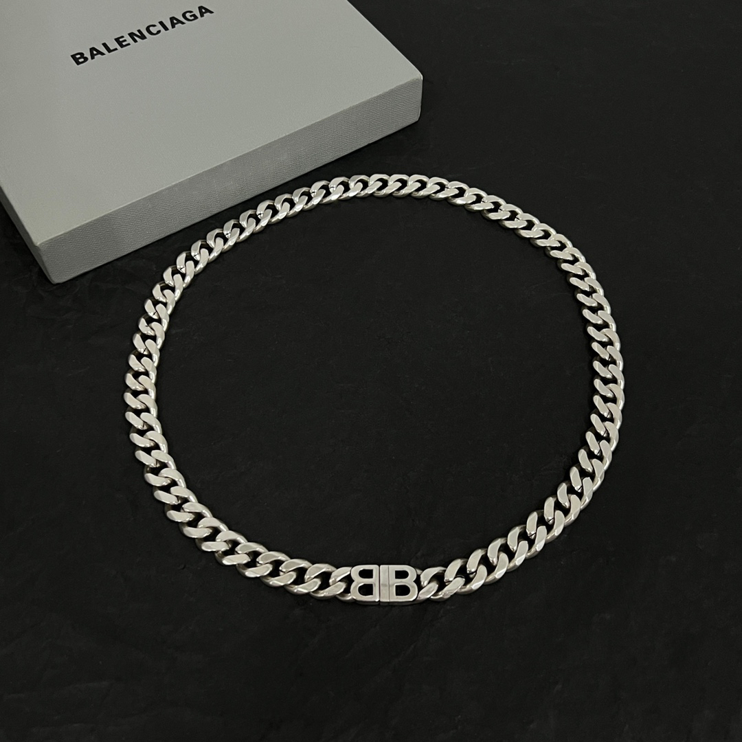 Balenciaga necklace-8