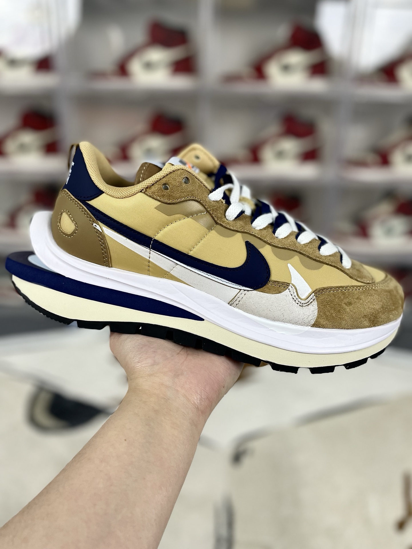 Nike Sneakers-331