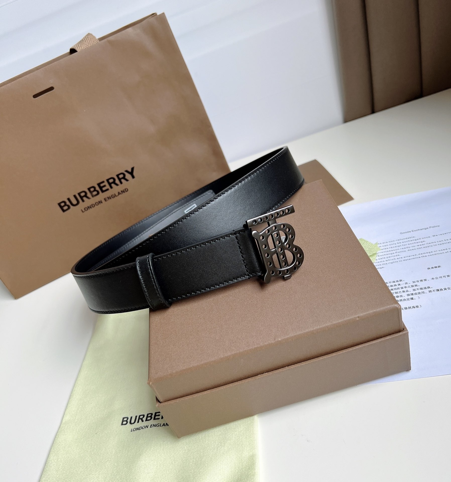 Burberry belt-120