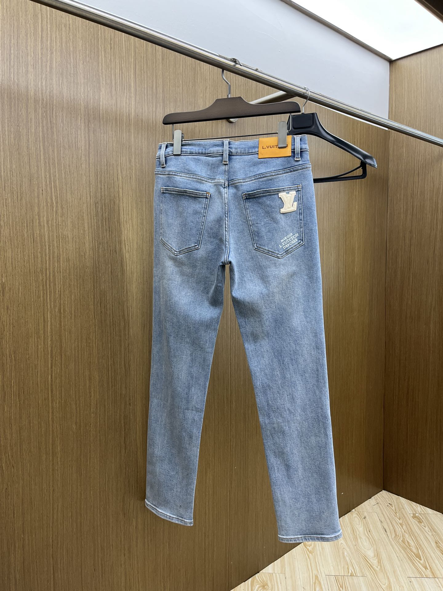 LV Clothing-27