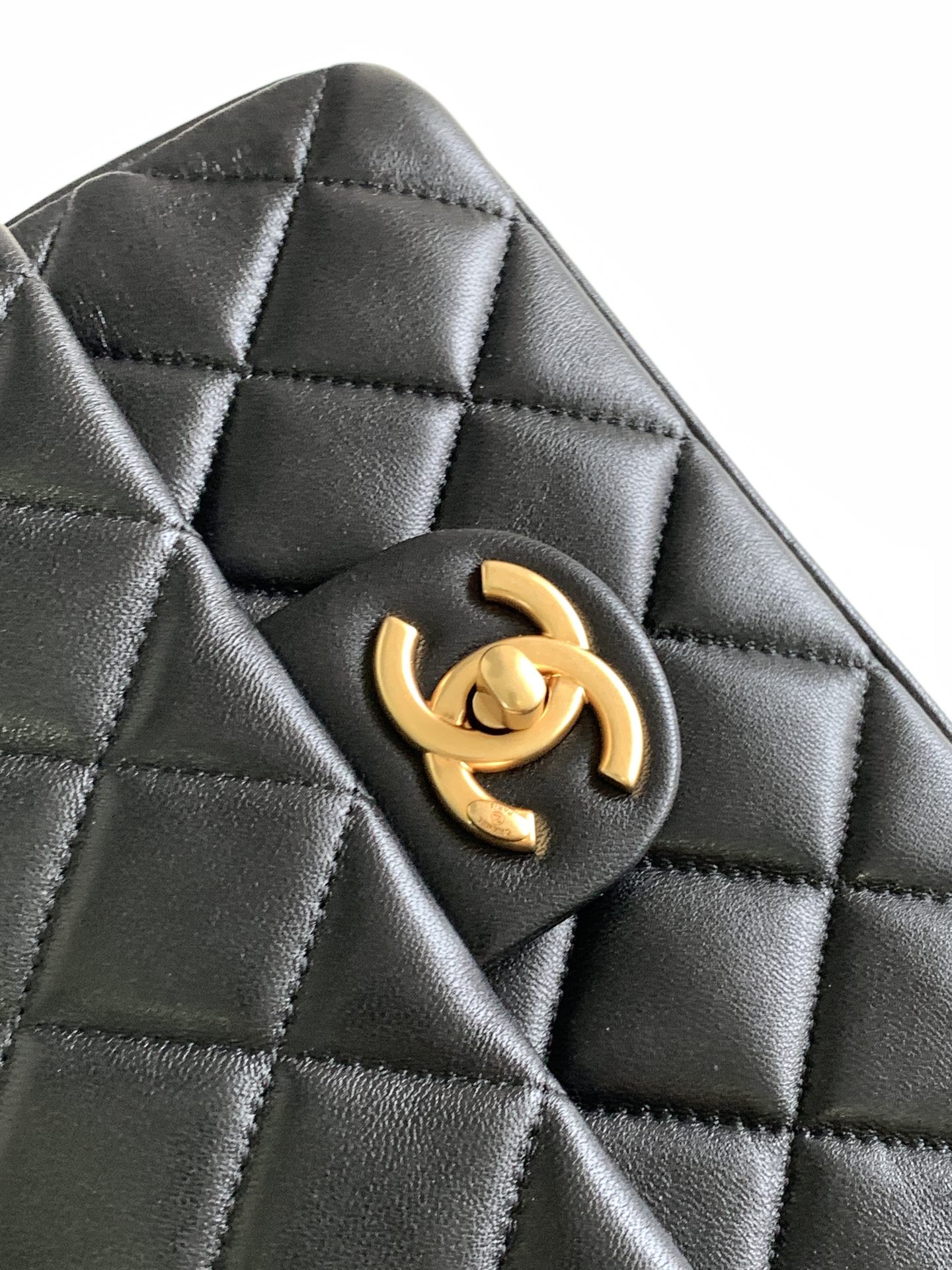 Chanel Hot New Product-38