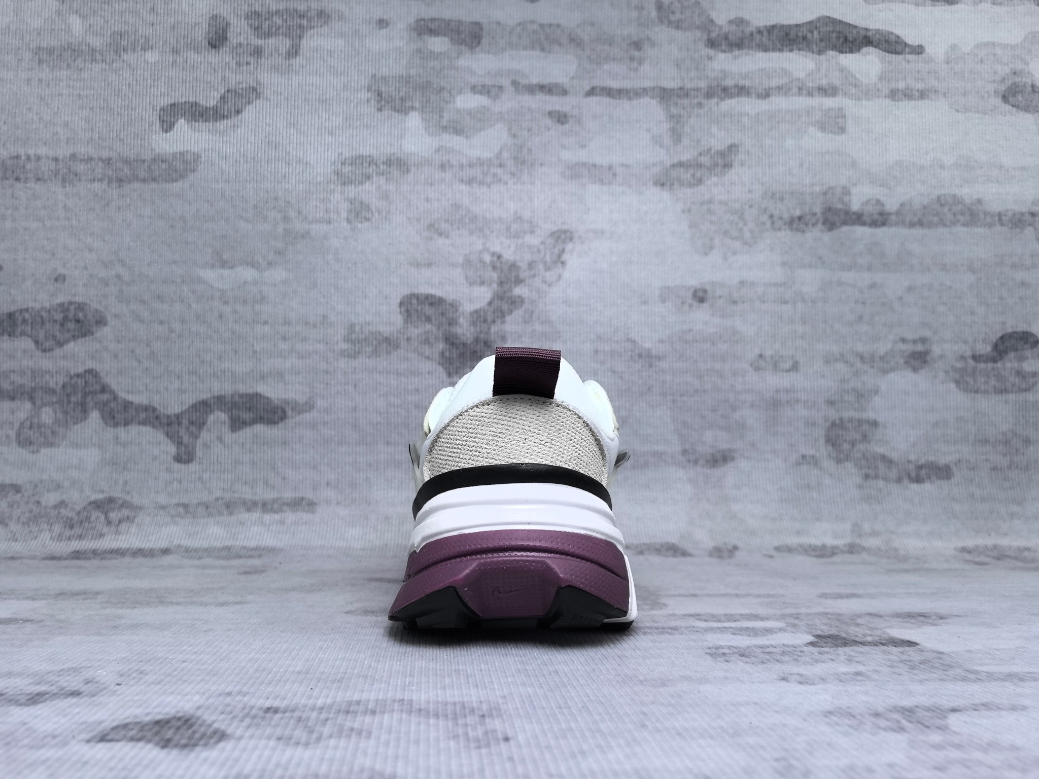 Nike Sneakers-221