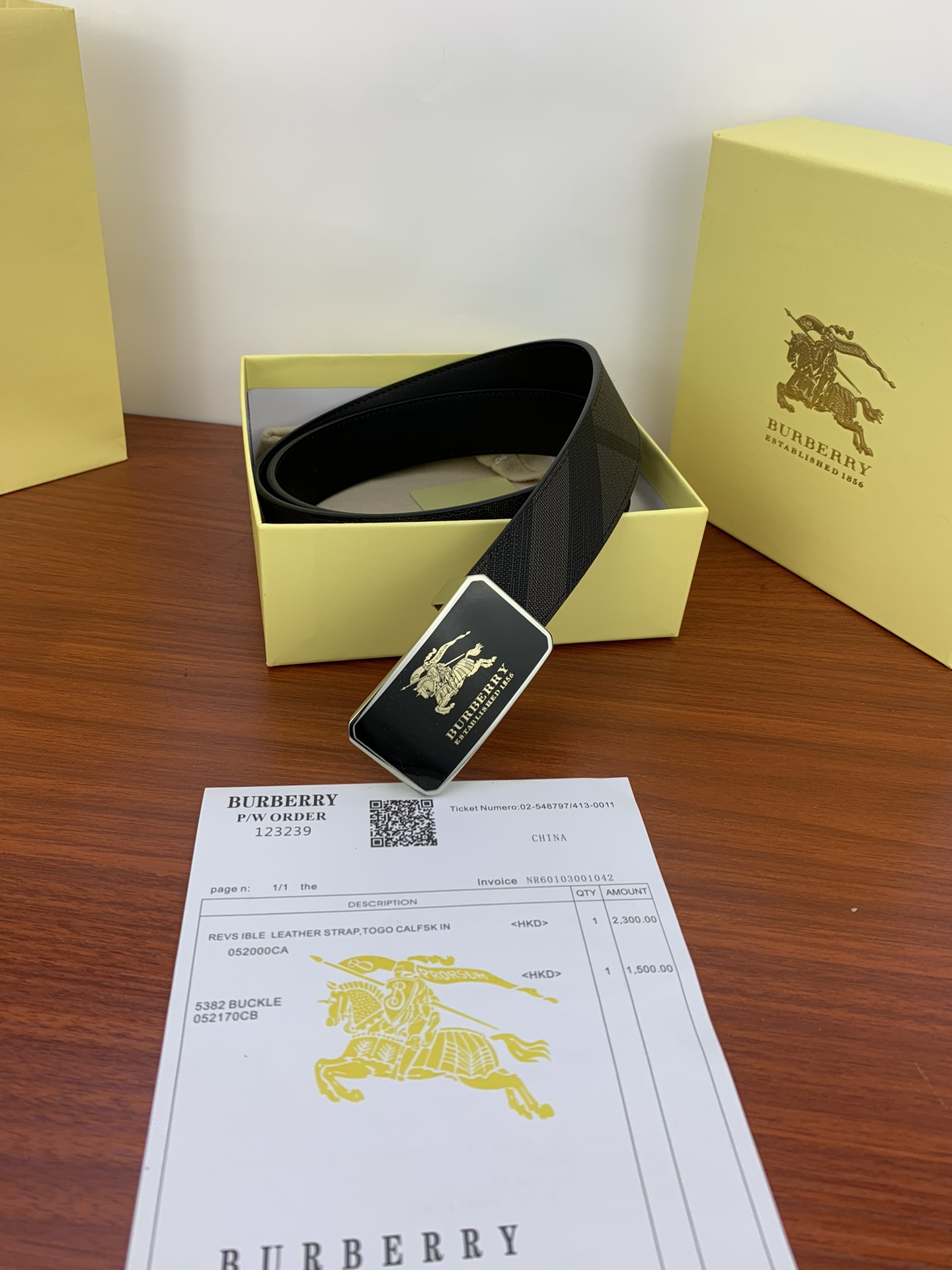 Burberry belt-87