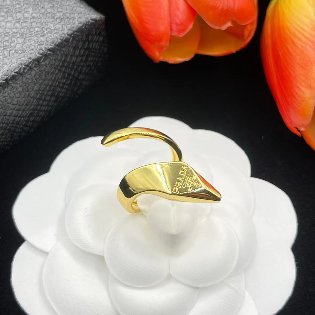 Prada ring-2