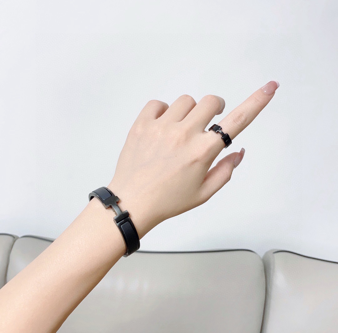 Hermes ring-32