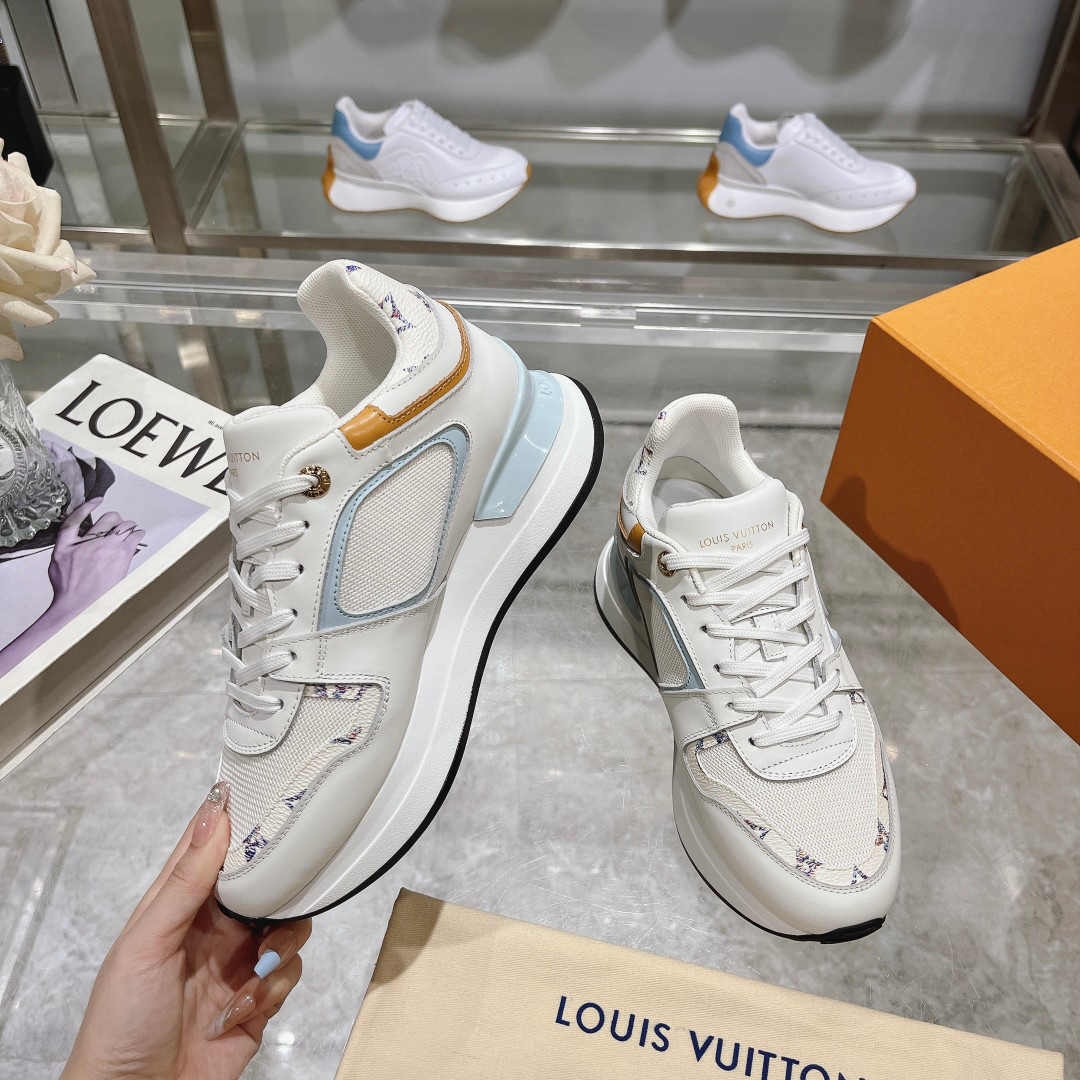 Lv Sneakers-214