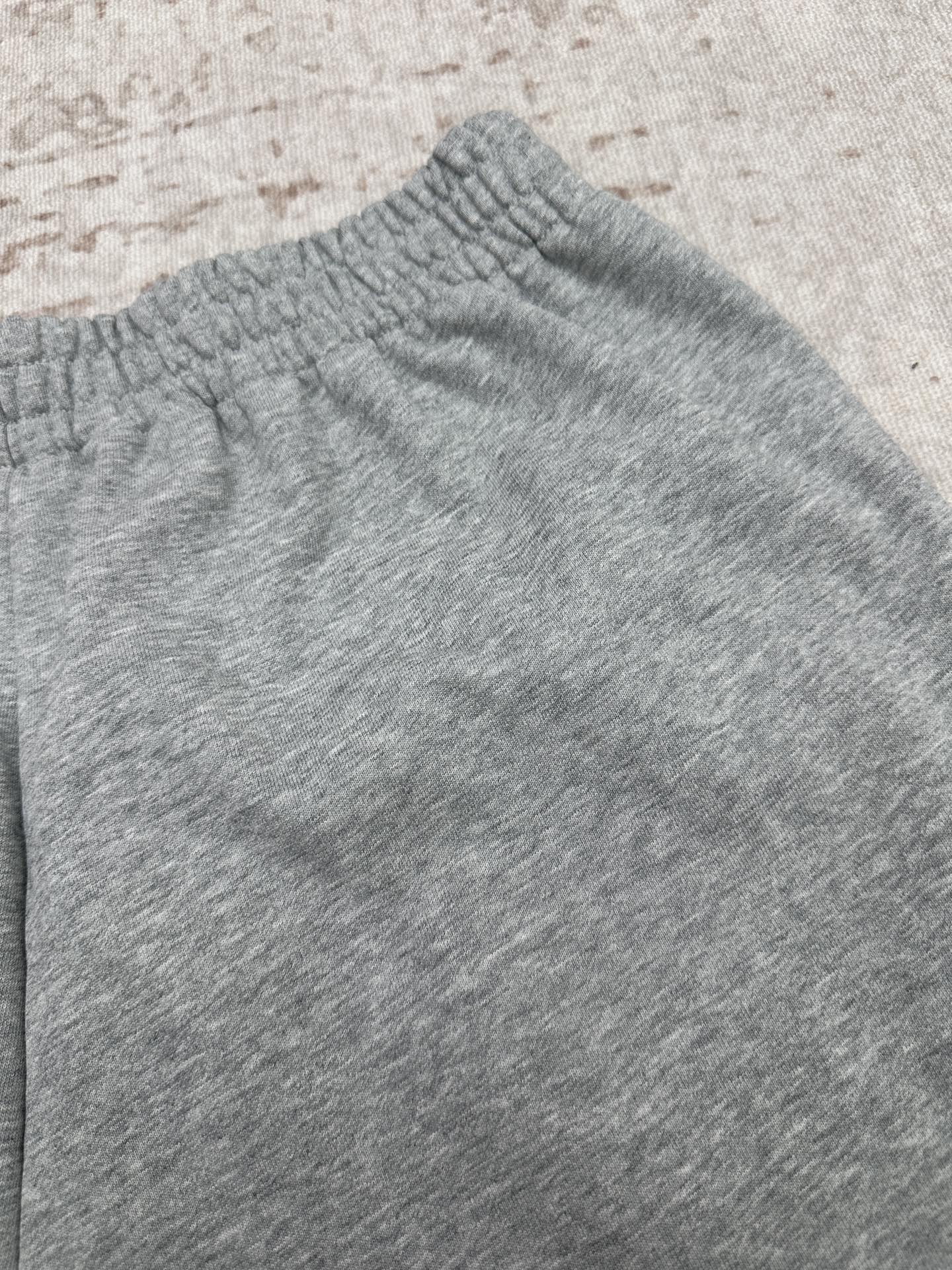 Balenciaga clothing-18